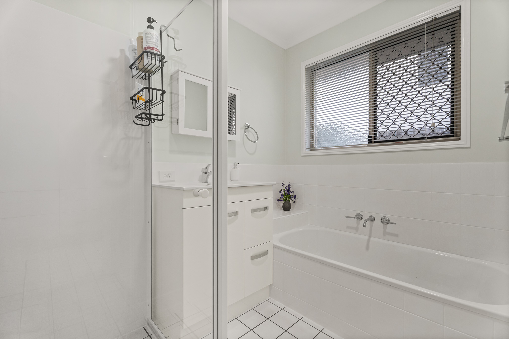 60 Petrel Avenue, RIVER HEADS, QLD 4655 AUS