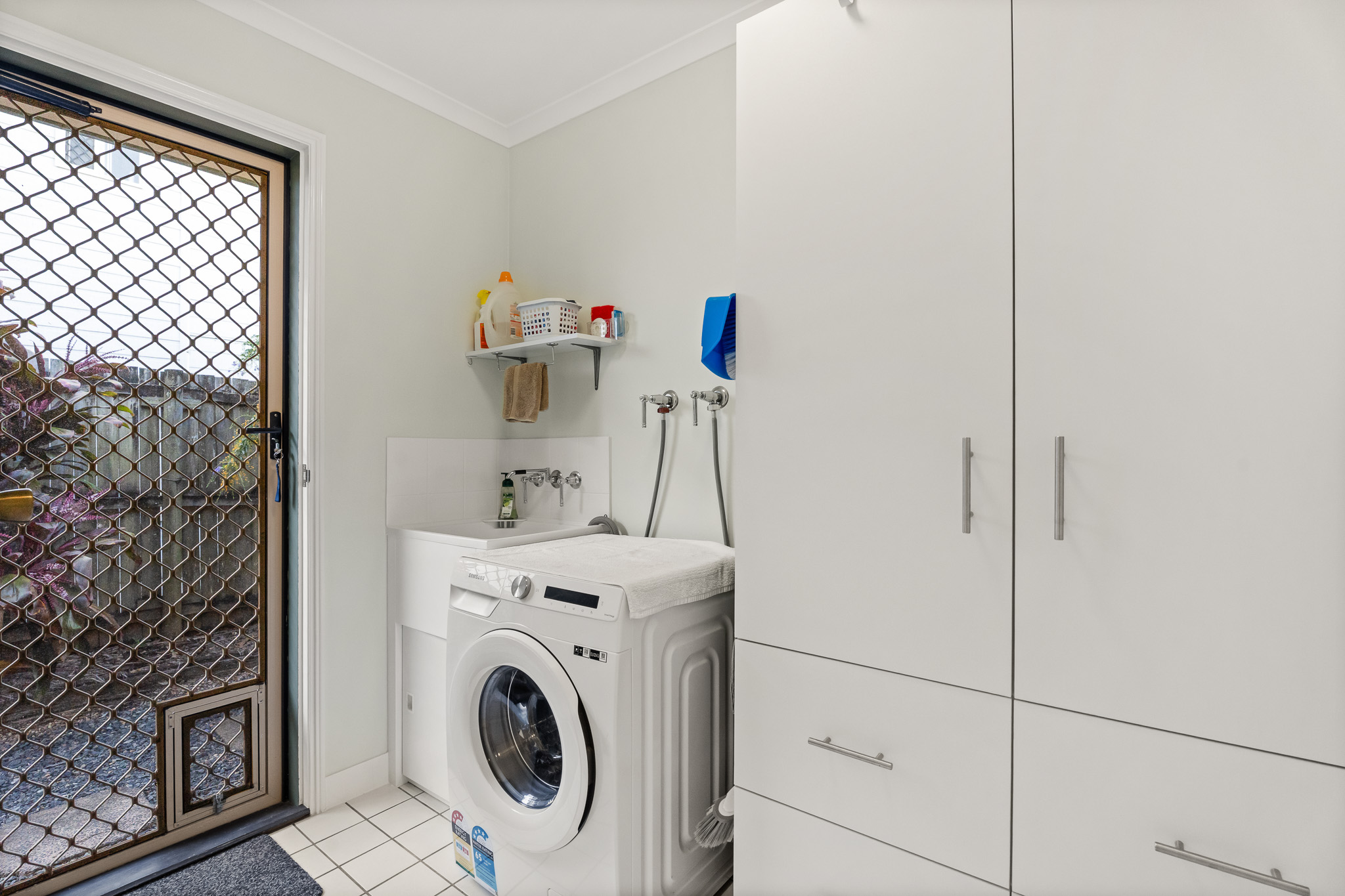 60 Petrel Avenue, RIVER HEADS, QLD 4655 AUS