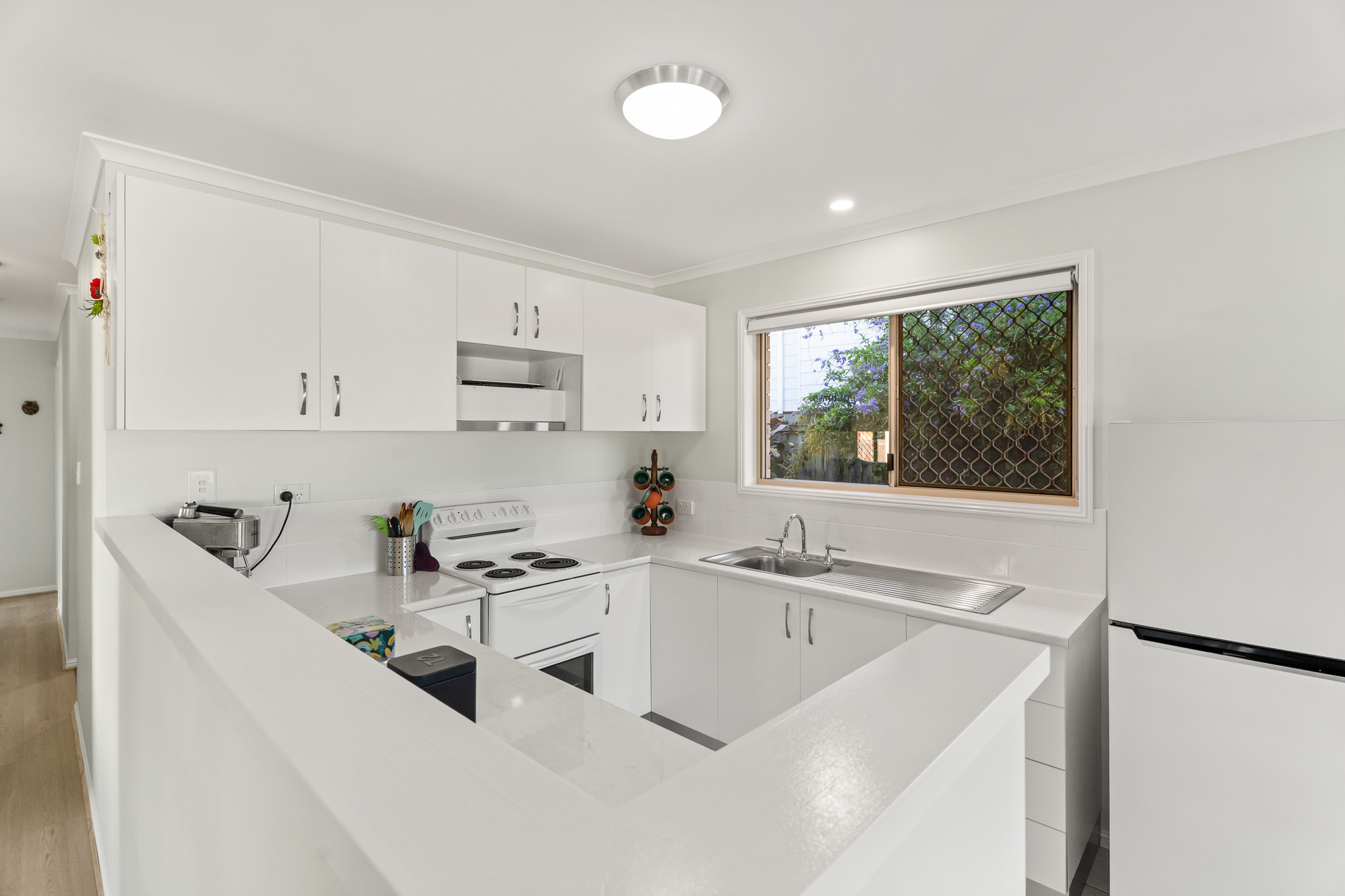 60 Petrel Avenue, RIVER HEADS, QLD 4655 AUS