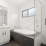 5/12 Honiton Street, TORQUAY, QLD 4655 AUS