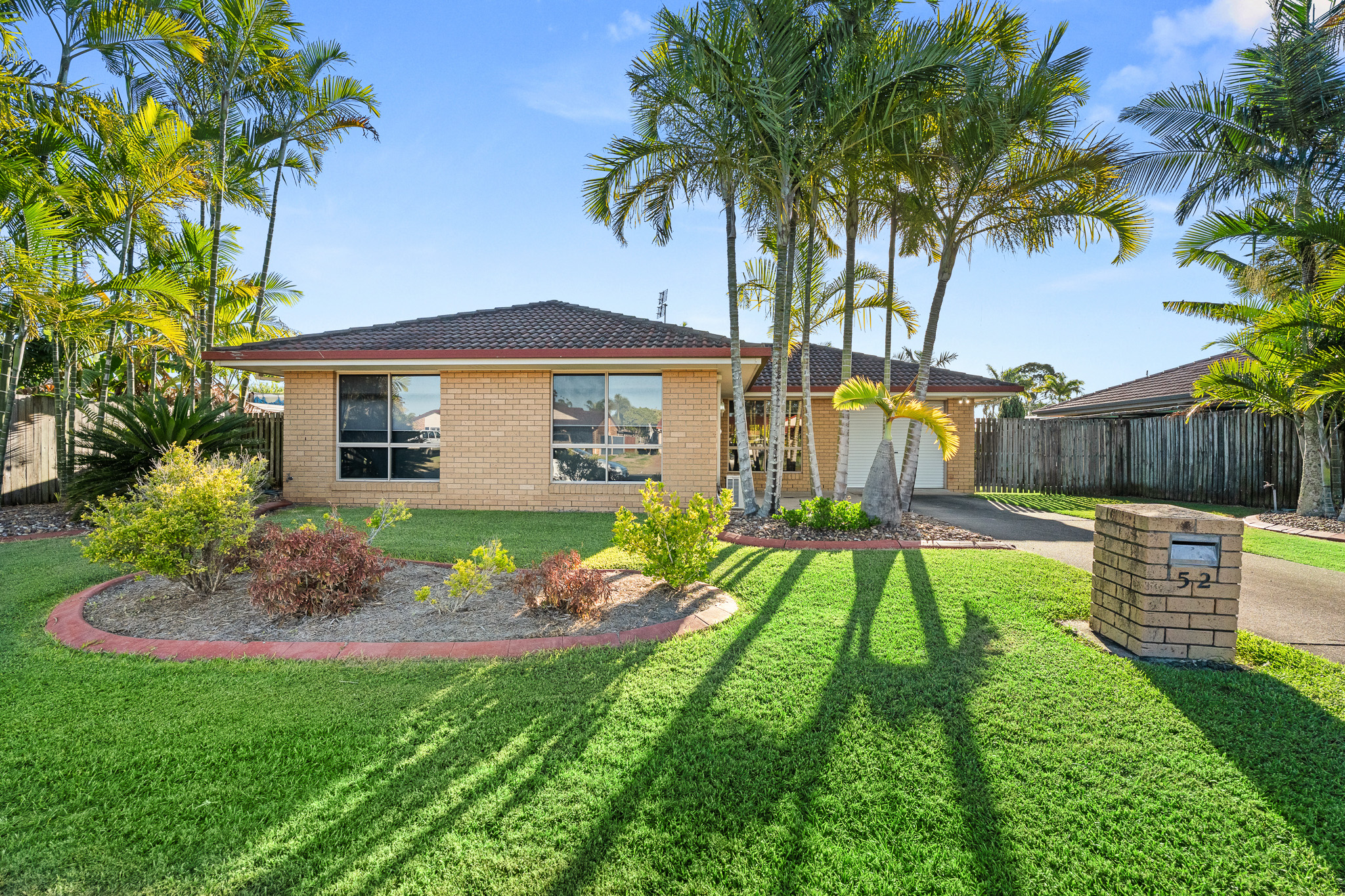 52 Ibis Boulevard, ELI WATERS, QLD 4655 AUS