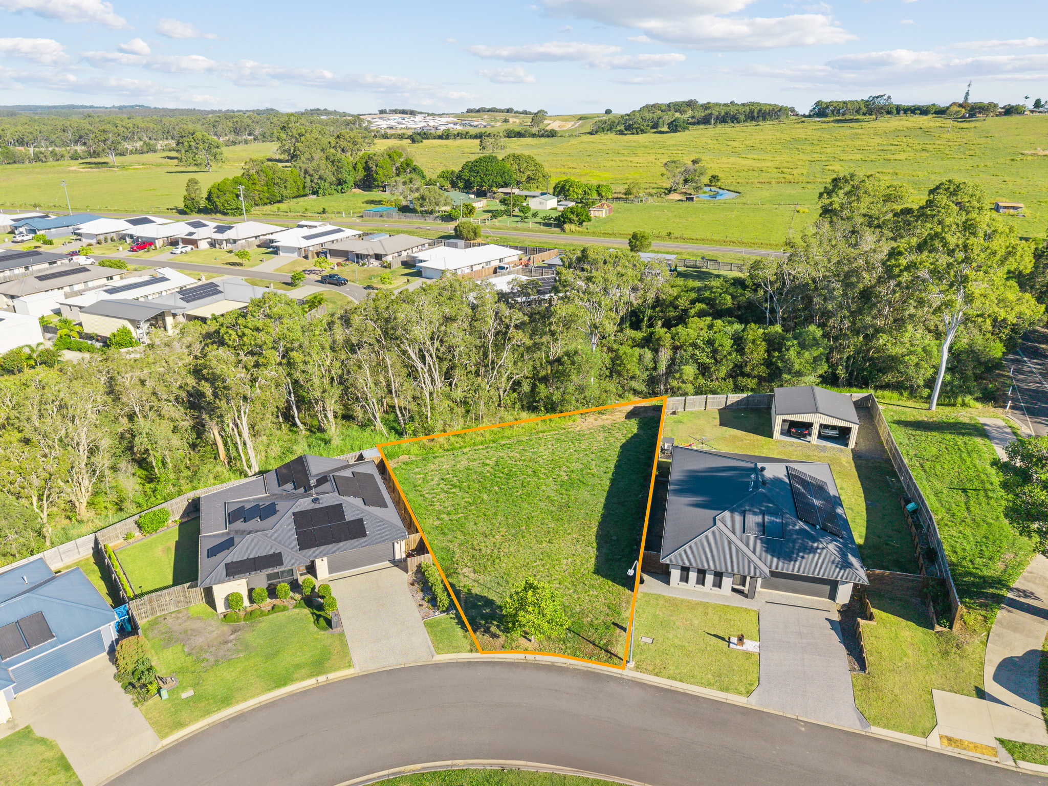 46 Abode Way, KAWUNGAN, QLD 4655 AUS