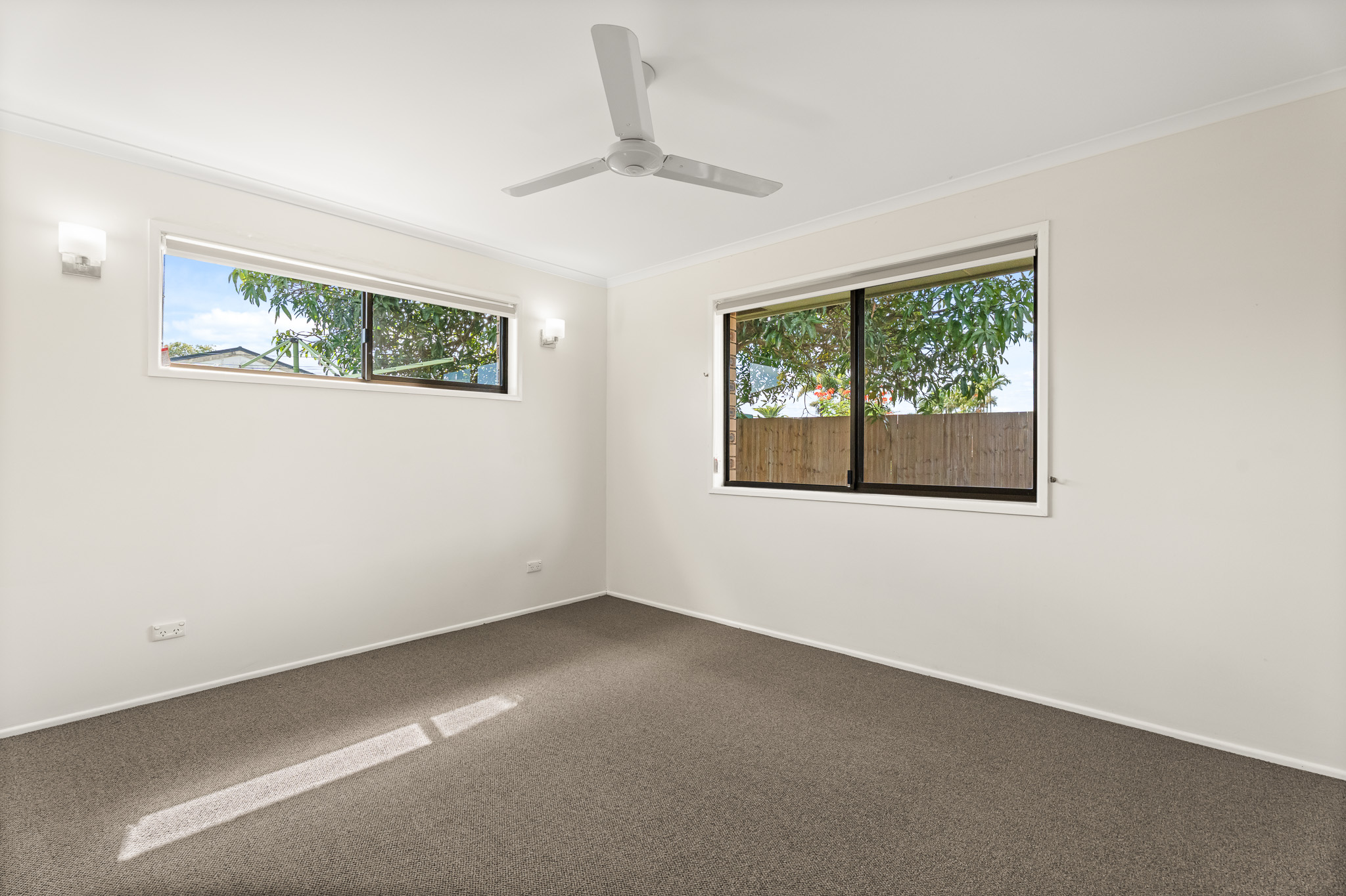 3 Koloi Street, SCARNESS, QLD 4655 AUS