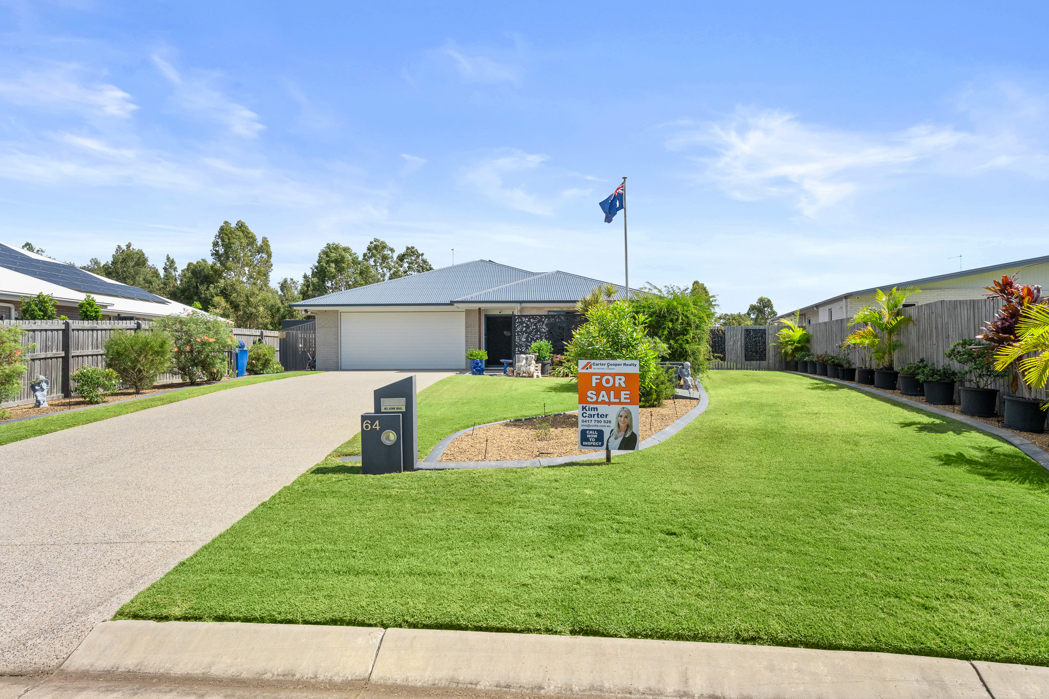 64 Porpita Circuit, TOOGOOM, QLD 4655 AUS