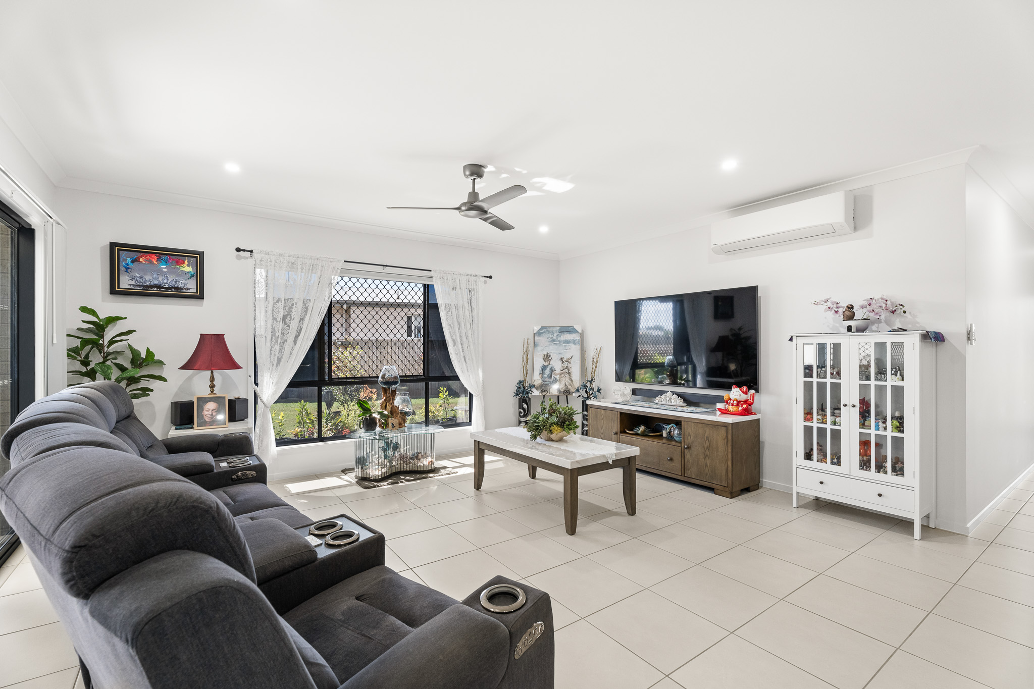 64 Porpita Circuit, TOOGOOM, QLD 4655 AUS