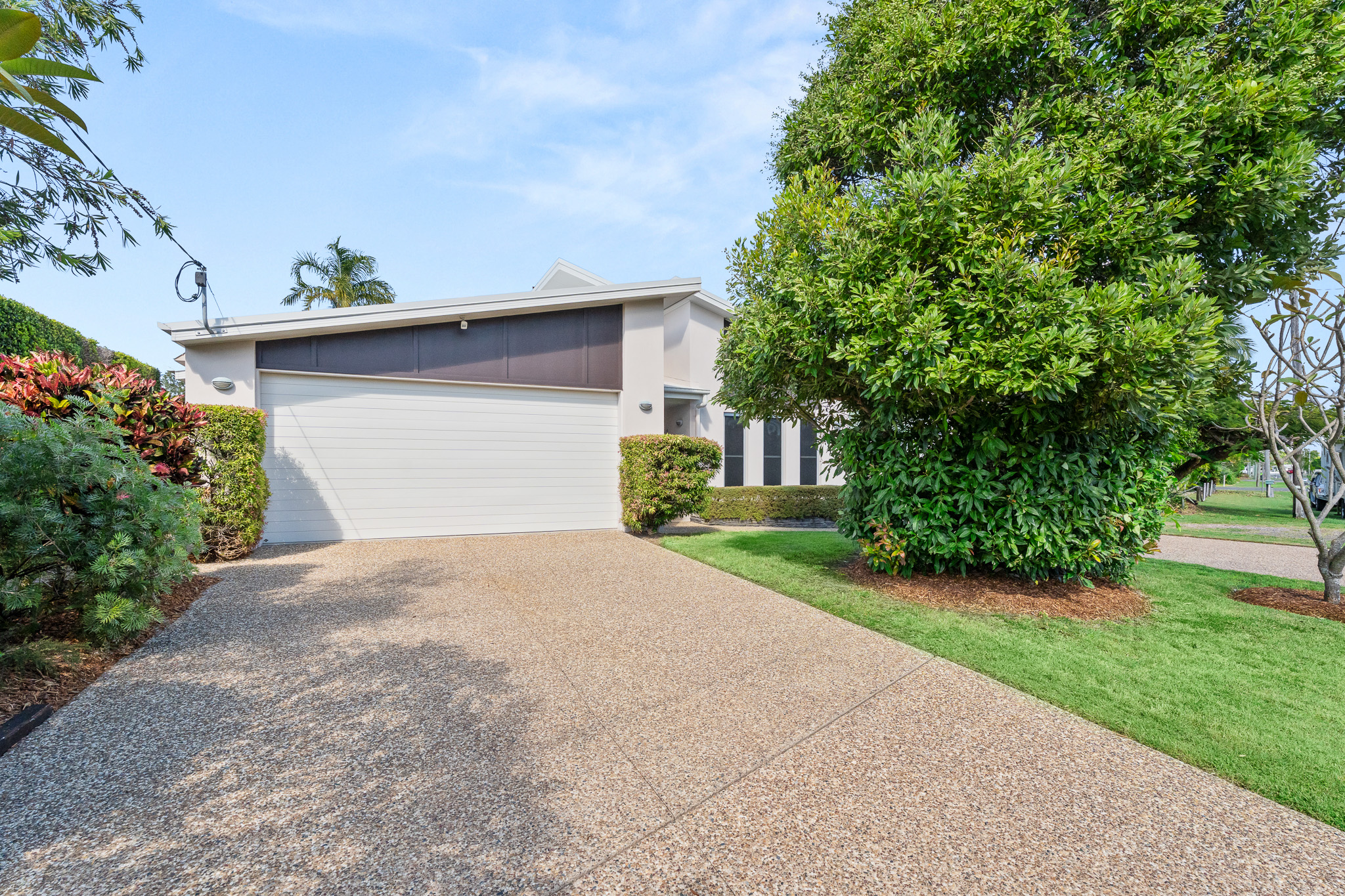 51 Ocean Street, TORQUAY, QLD 4655 AUS