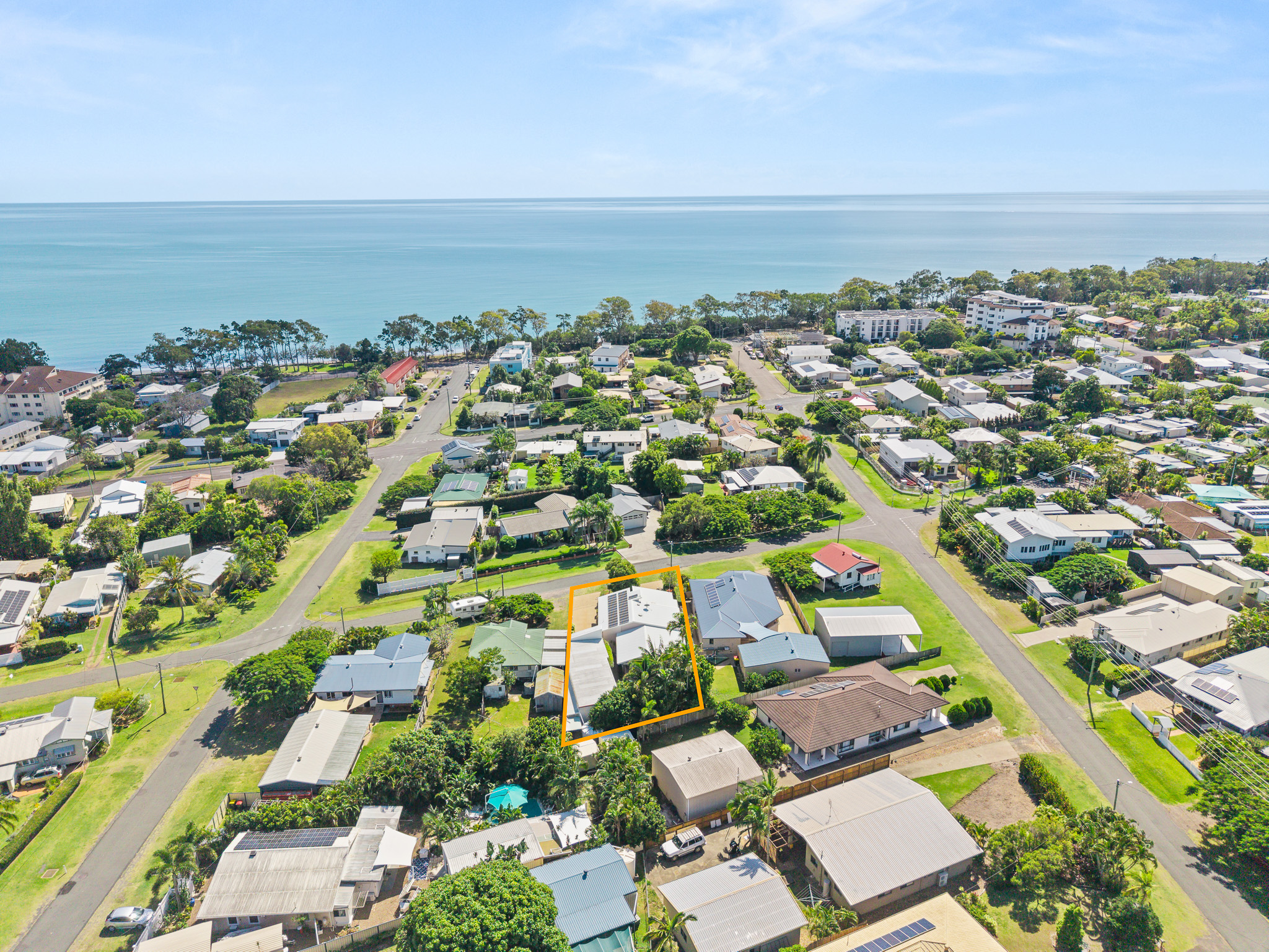 51 Ocean Street, TORQUAY, QLD 4655 AUS