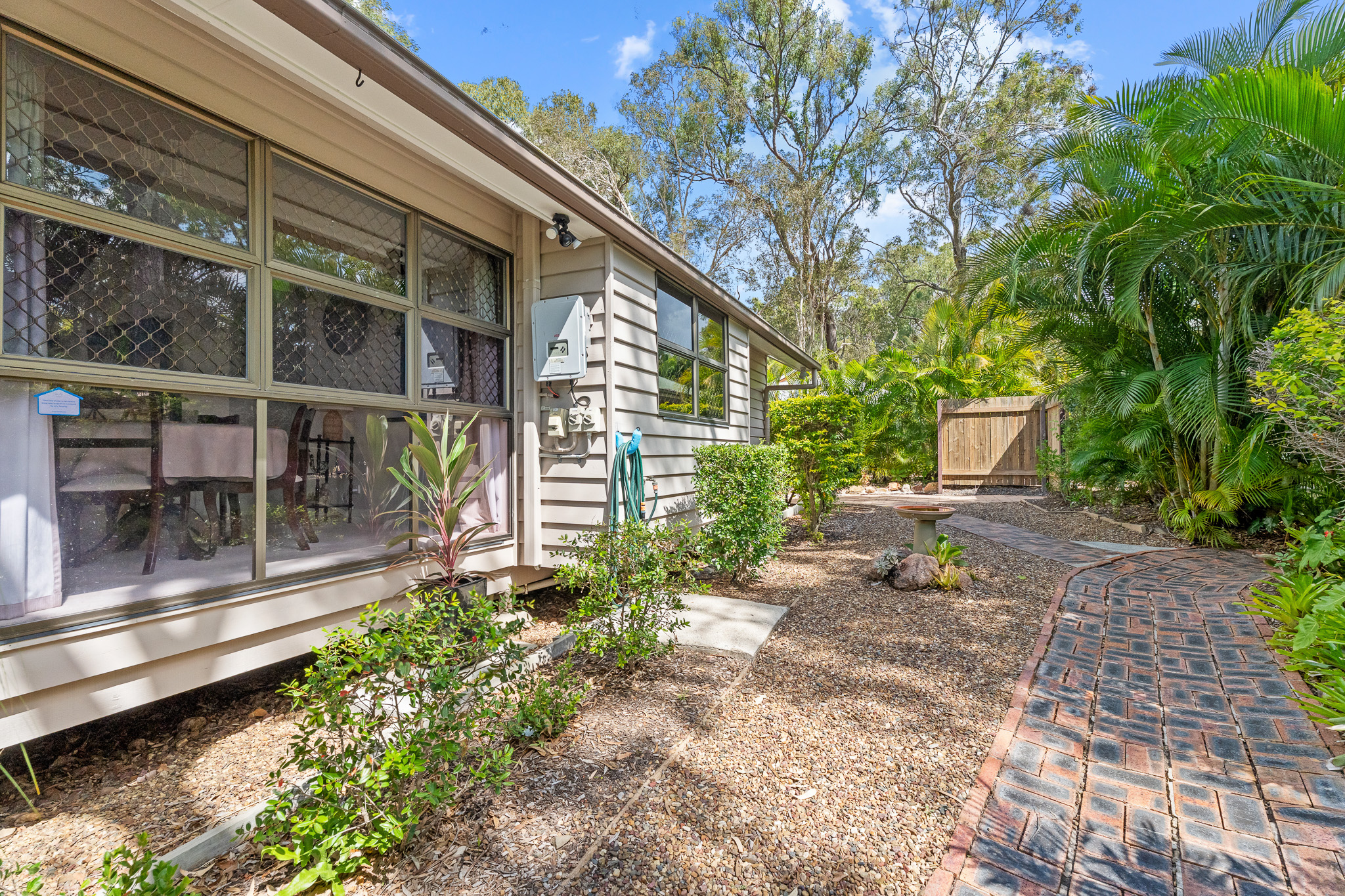 TORQUAY, QLD 4655 AUS