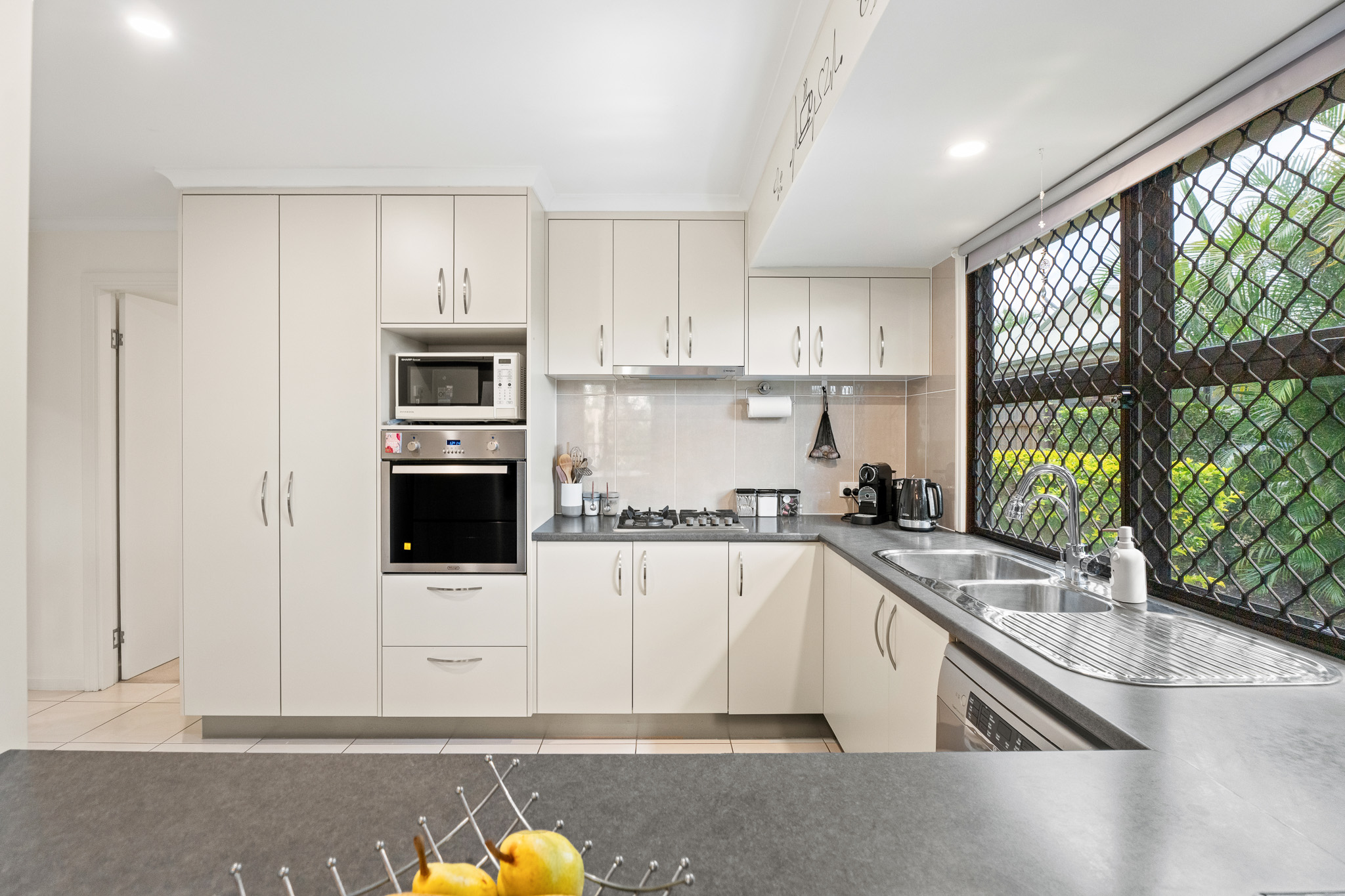 TORQUAY, QLD 4655 AUS