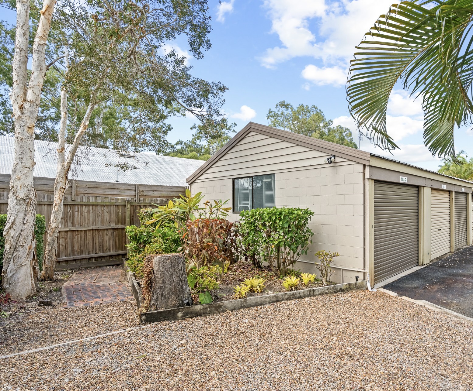 TORQUAY, QLD 4655 AUS