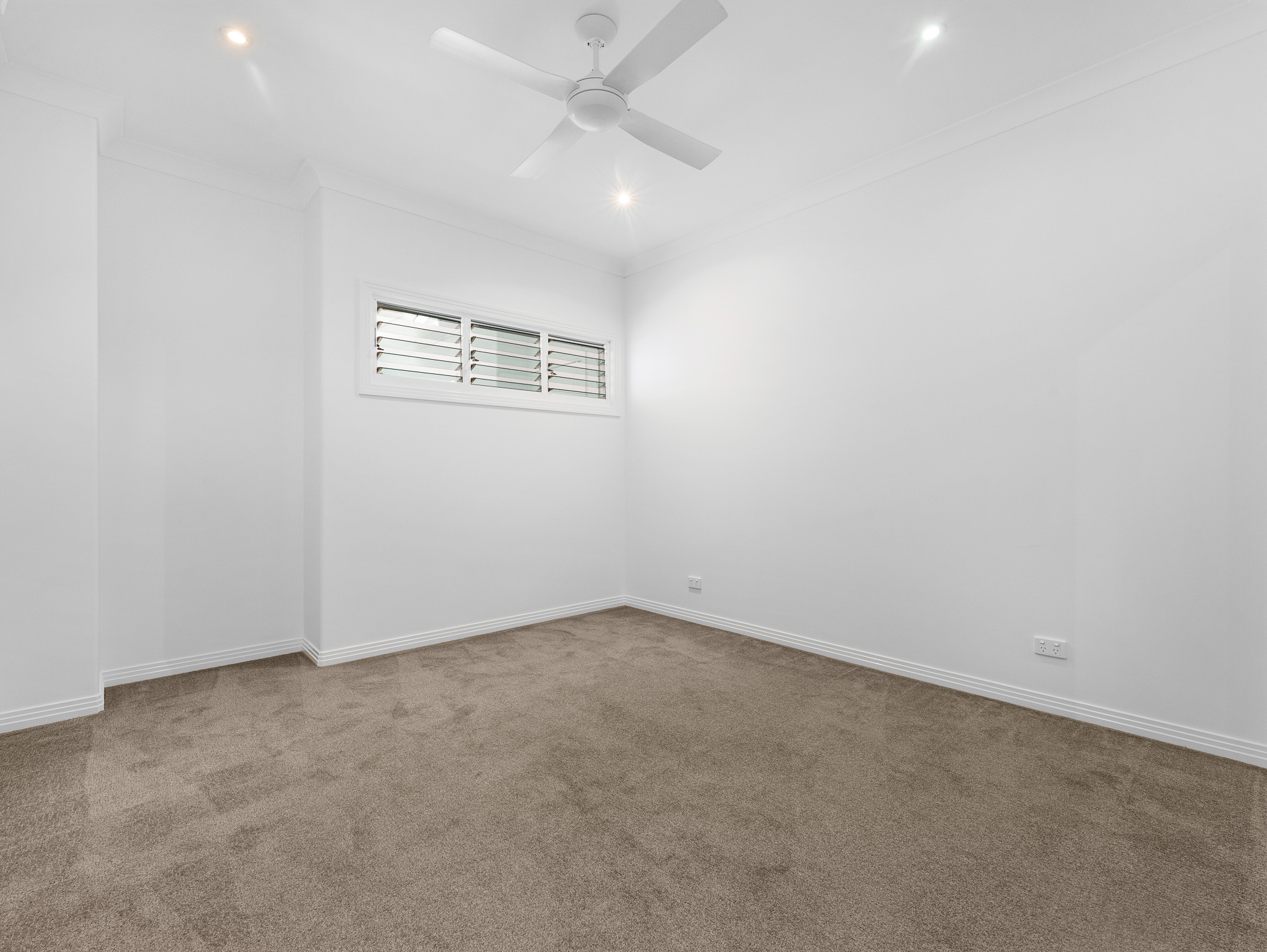 34 Highview Drive, CRAIGNISH, QLD 4655 AUS