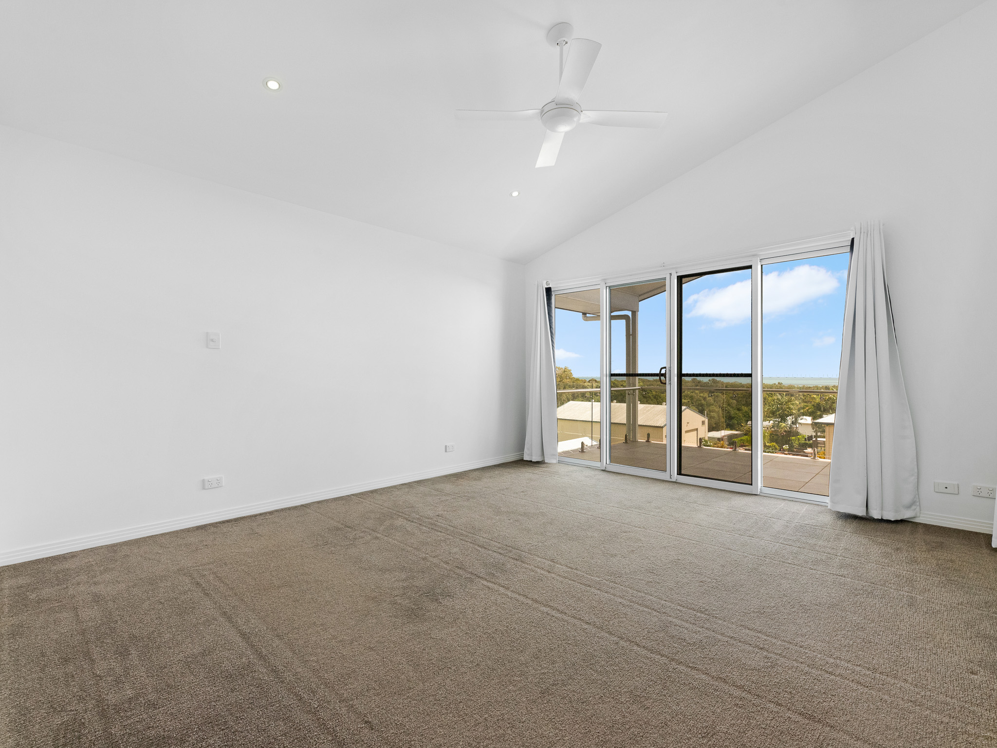 34 Highview Drive, CRAIGNISH, QLD 4655 AUS