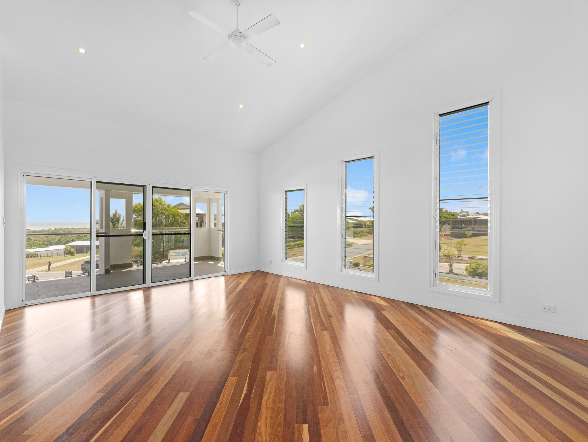 34 Highview Drive, CRAIGNISH, QLD 4655 AUS