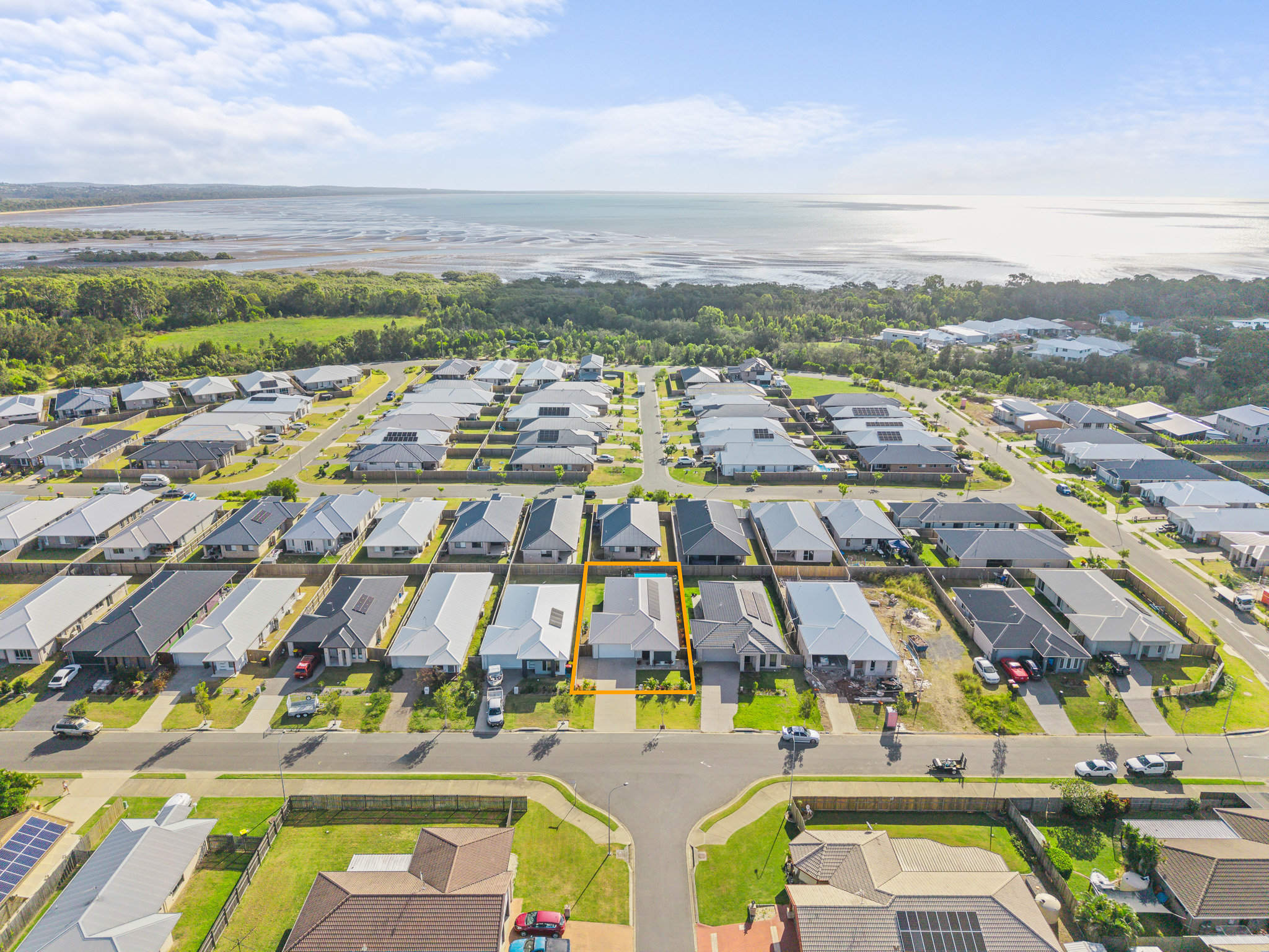 53 Dougan Street, POINT VERNON, QLD 4655 AUS