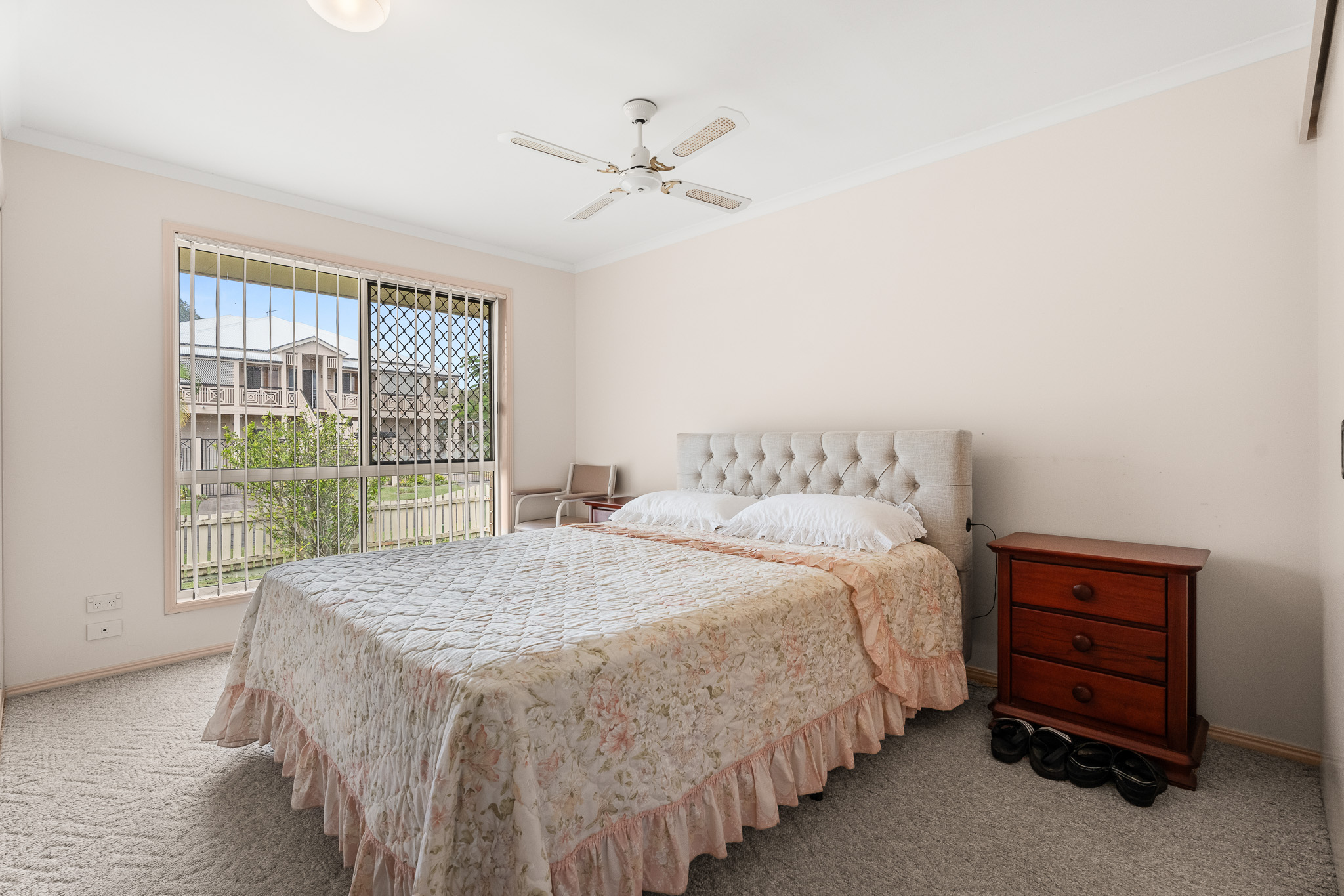 17 Foreshore Drive, URANGAN, QLD 4655 AUS