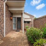 6 Woodland Close, TORQUAY, QLD 4655 AUS