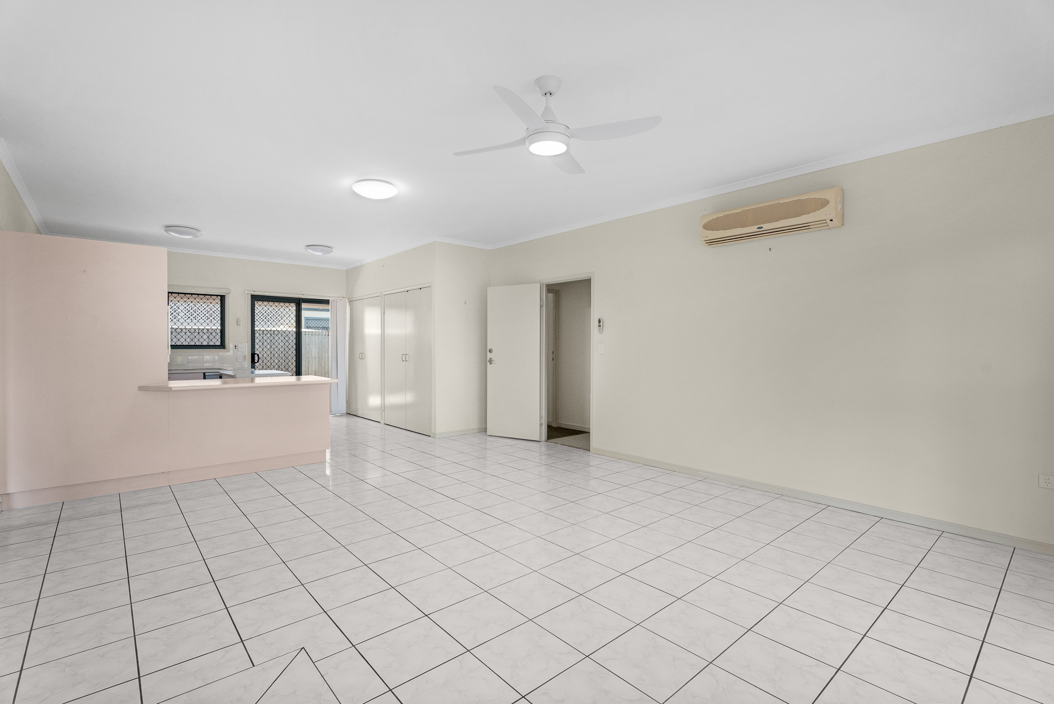 32/34-56 Elizabeth Street, URANGAN, QLD 4655 AUS