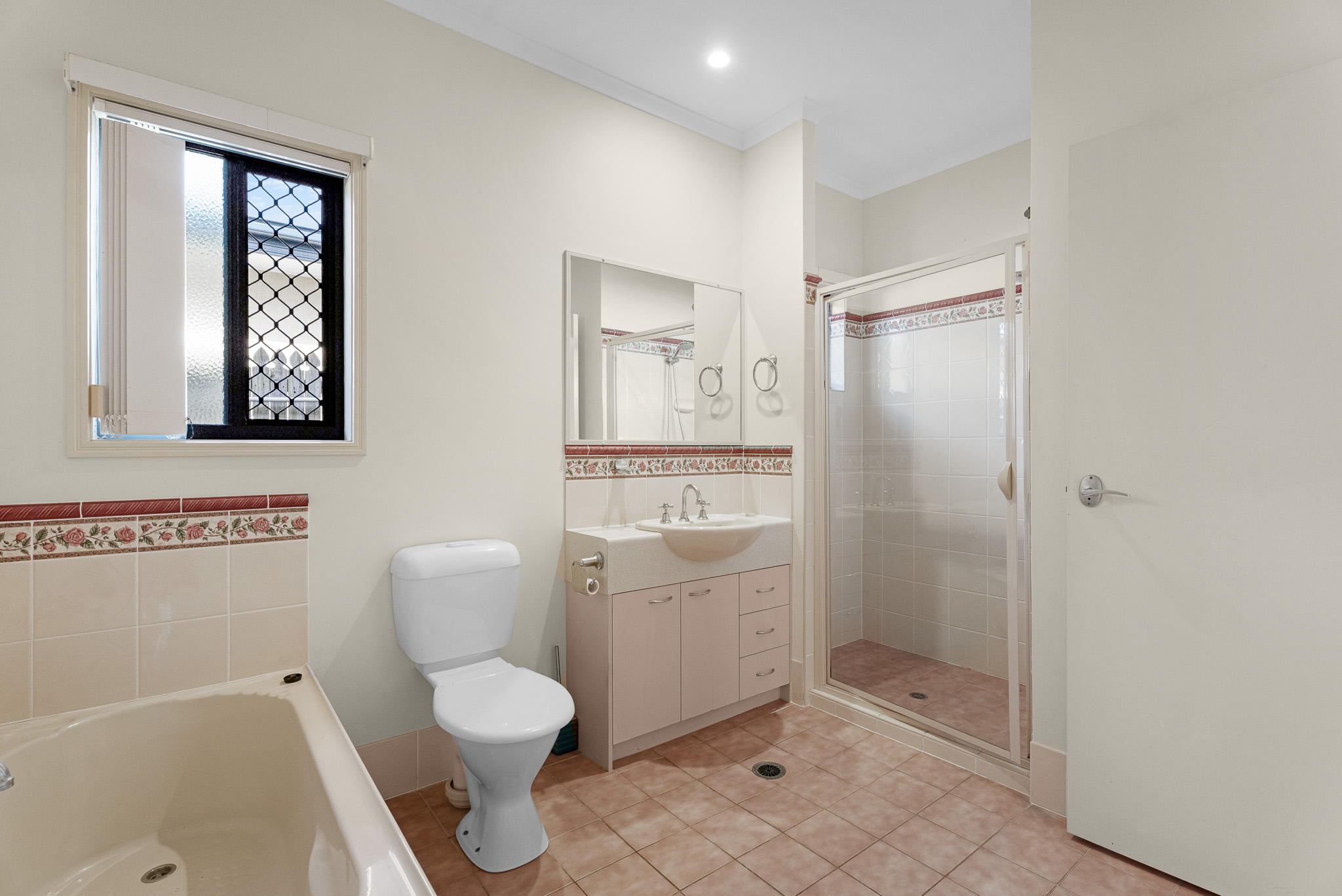 32/34-56 Elizabeth Street, URANGAN, QLD 4655 AUS