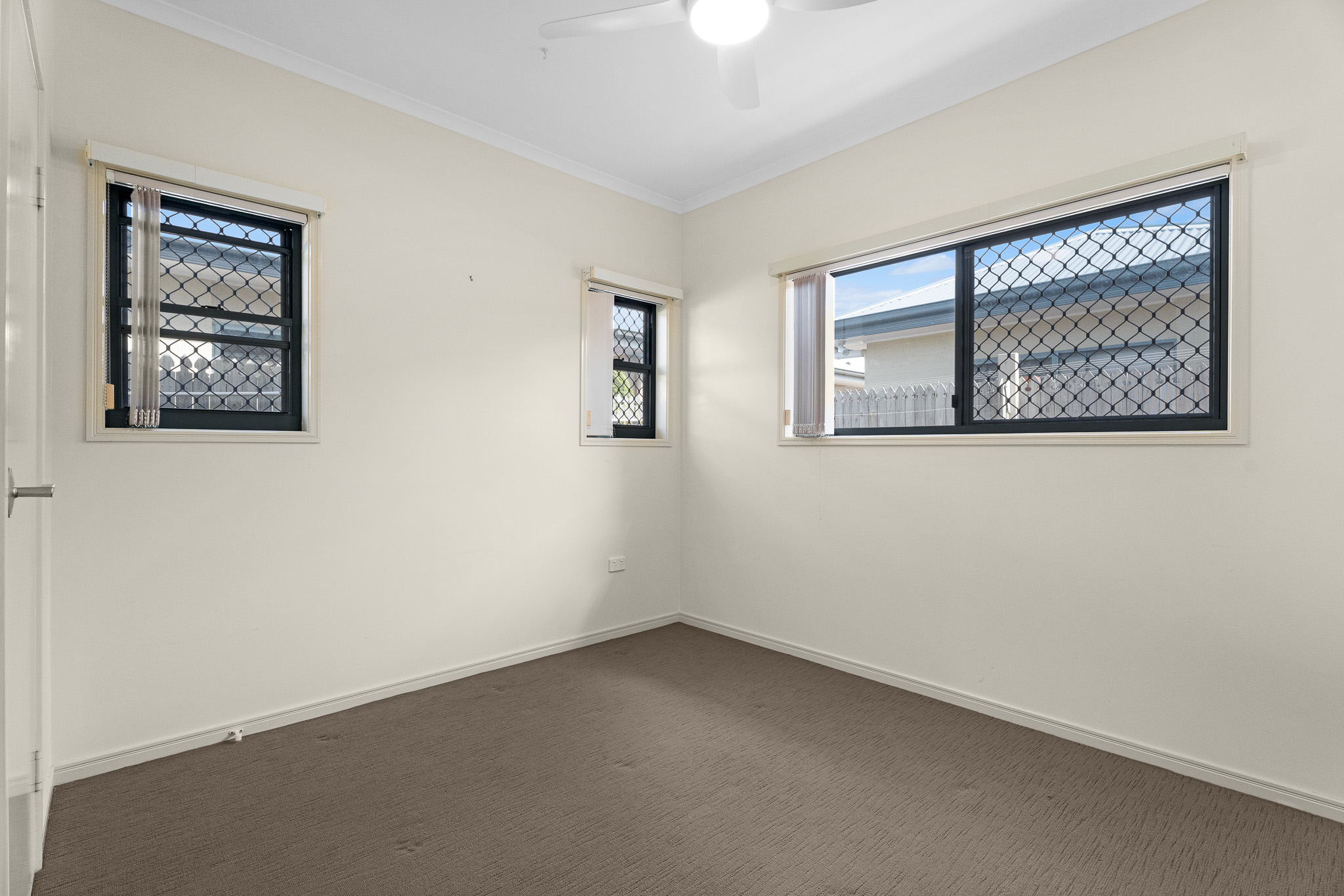 32/34-56 Elizabeth Street, URANGAN, QLD 4655 AUS