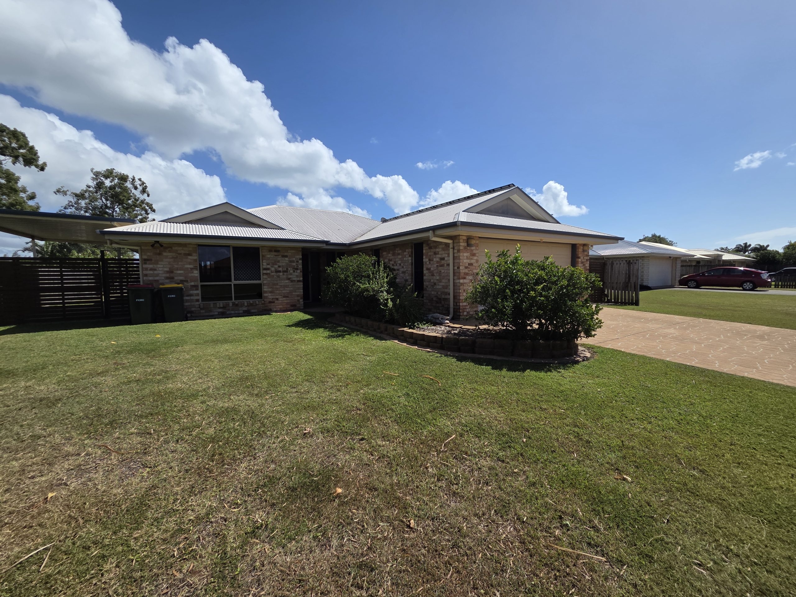 19 Archer Drive, POINT VERNON, QLD 4655 AUS