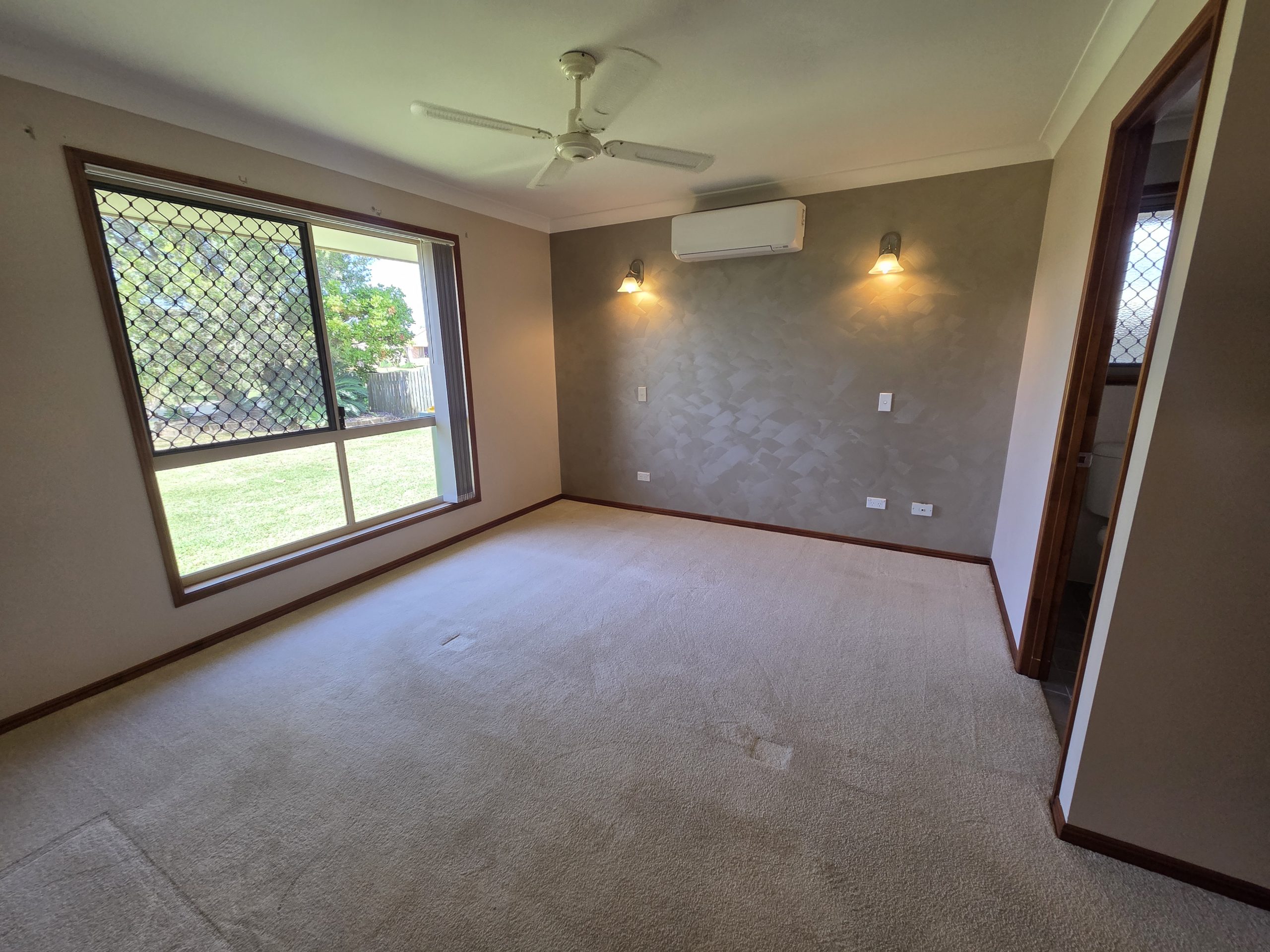 19 Archer Drive, POINT VERNON, QLD 4655 AUS