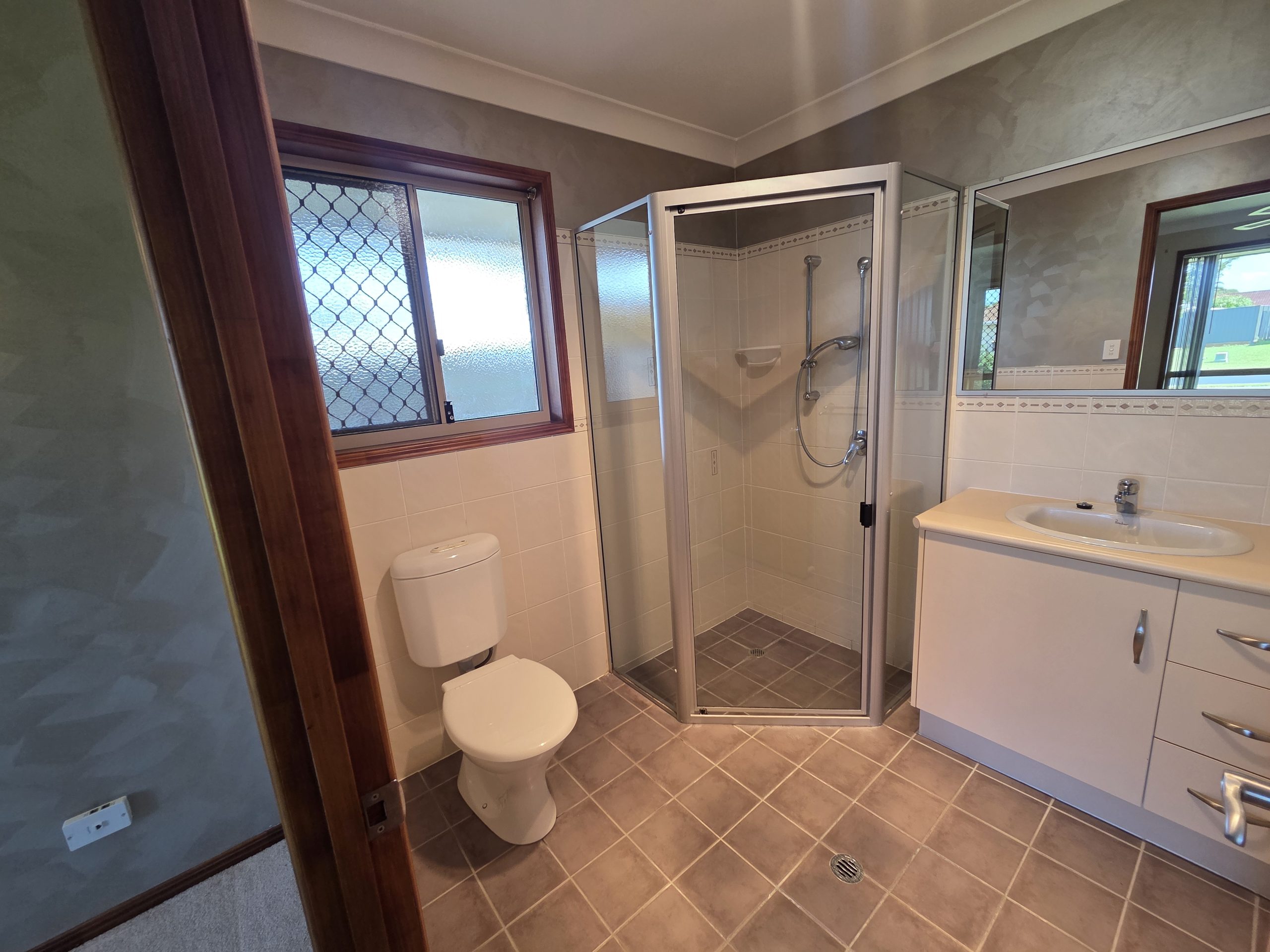 19 Archer Drive, POINT VERNON, QLD 4655 AUS