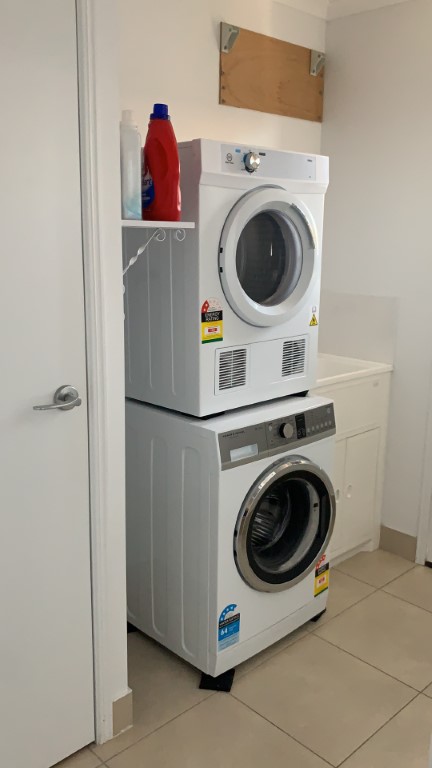 9 Tasman Drive, URRAWEEN, QLD 4655 AUS