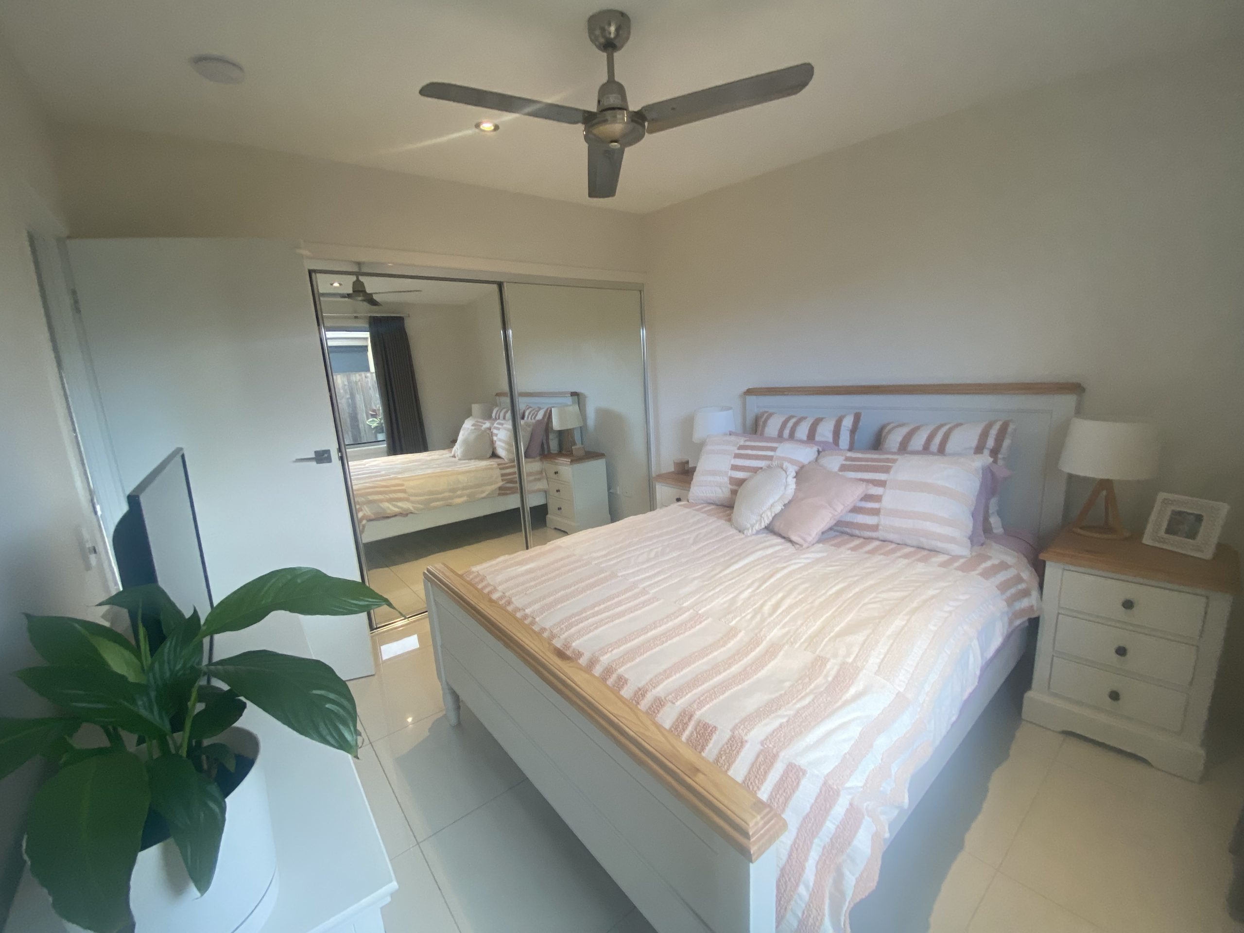 2/138 Cypress Street, URANGAN, QLD 4655 AUS