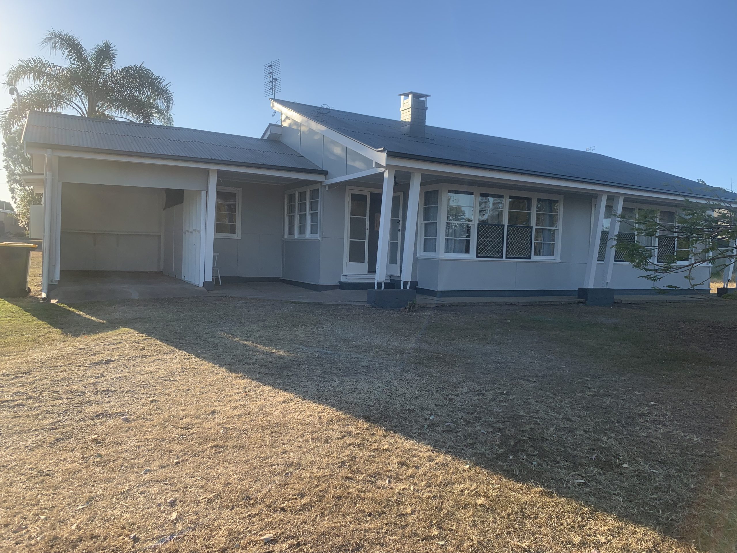 109 Esplanade, POINT VERNON, QLD 4655 AUS