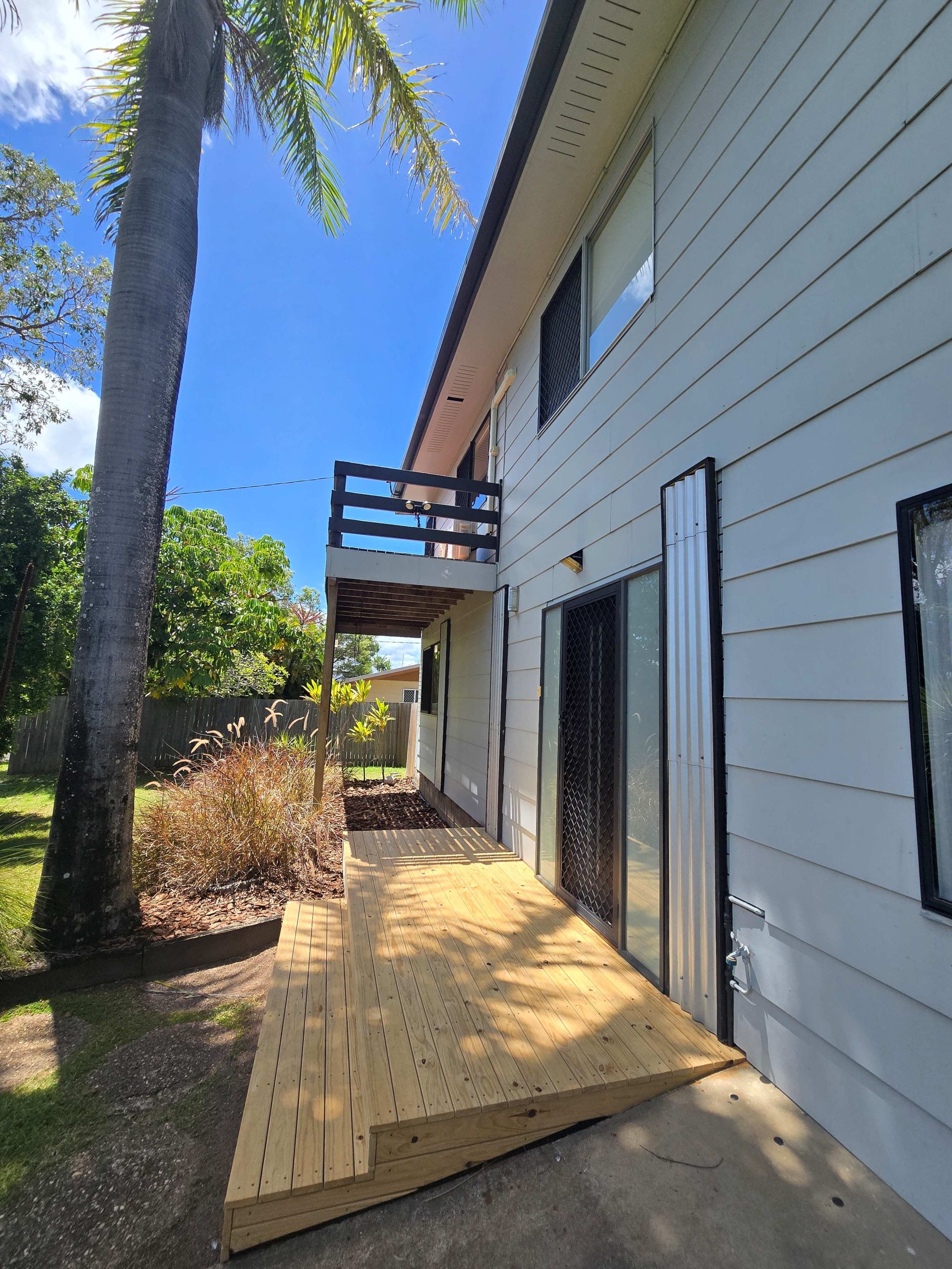 98 Hammond Street, URANGAN, QLD 4655 AUS