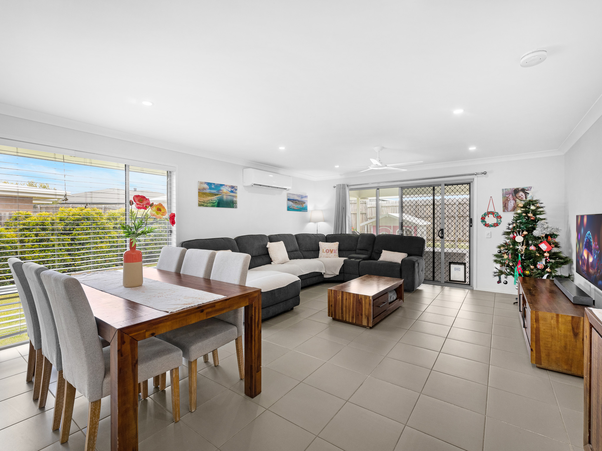 15 Wylie Way, URRAWEEN, QLD 4655 AUS