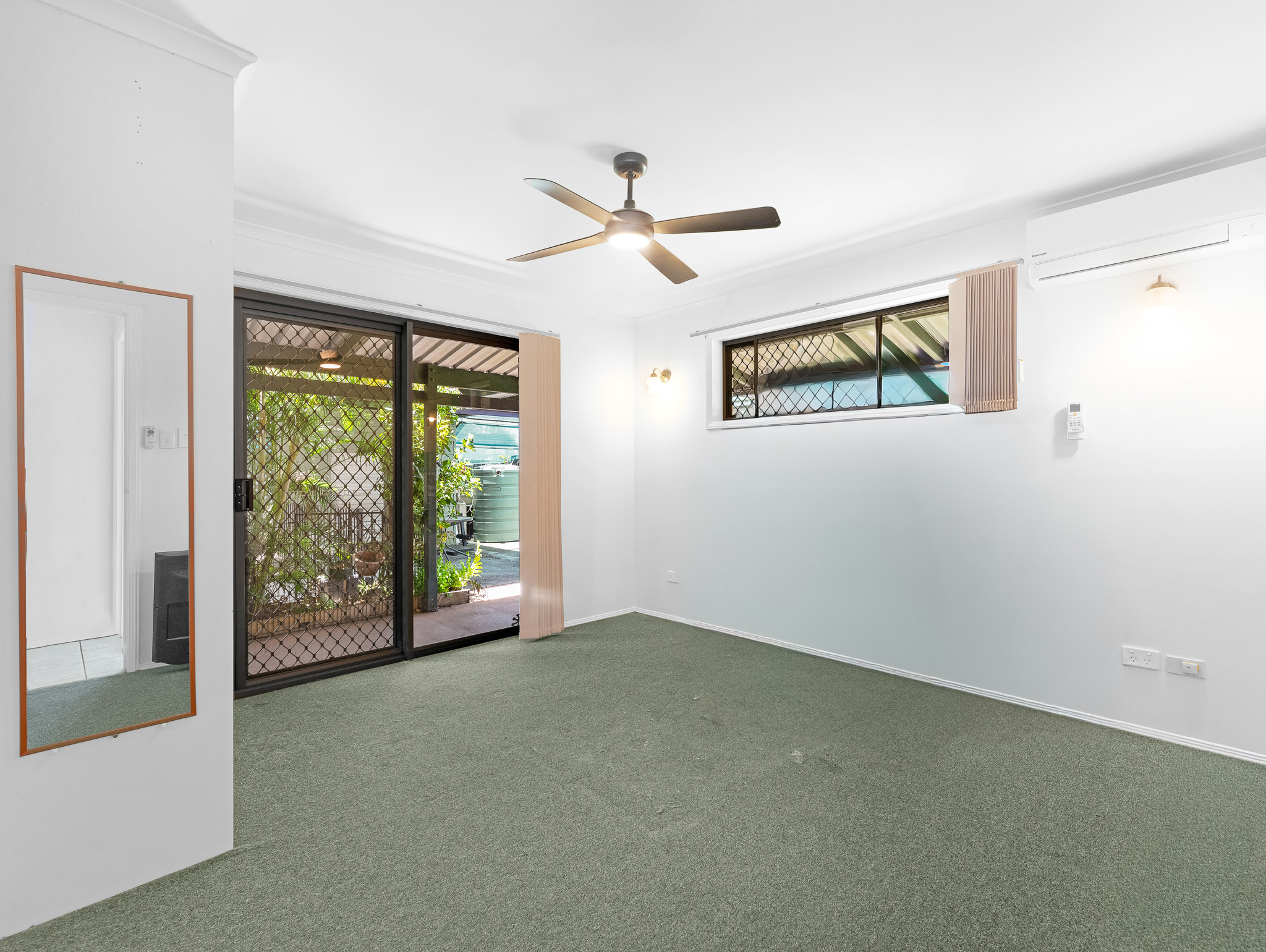 5 Sandalan Way, URANGAN, QLD 4655 AUS