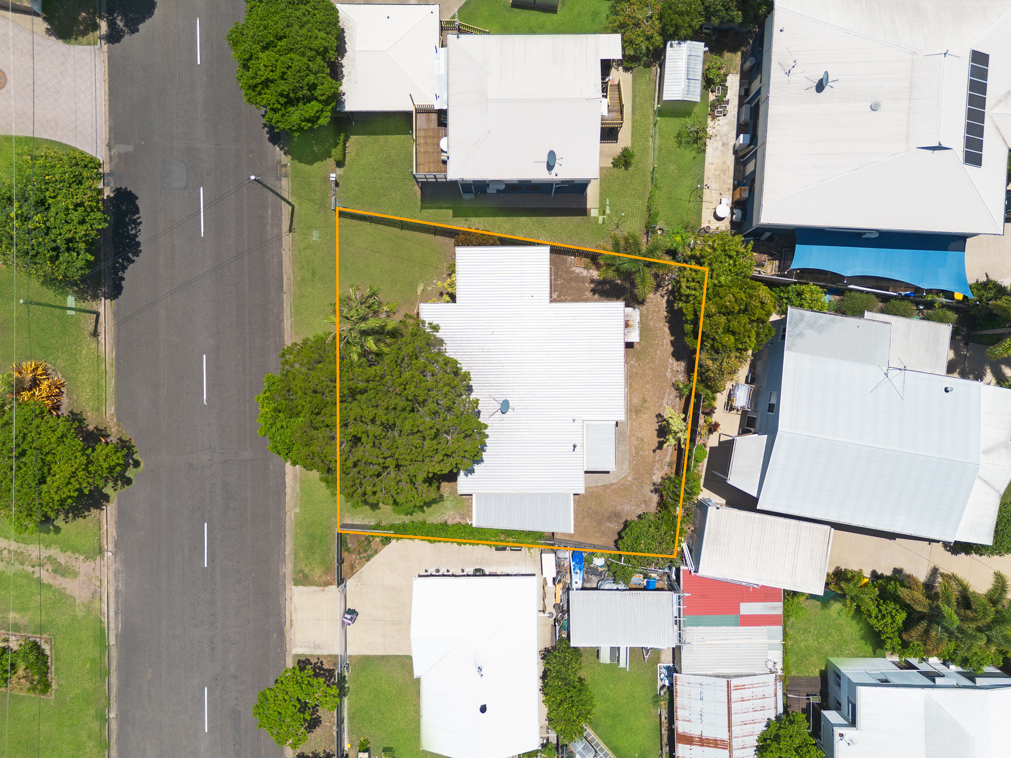 160 Cypress Street, URANGAN, QLD 4655 AUS