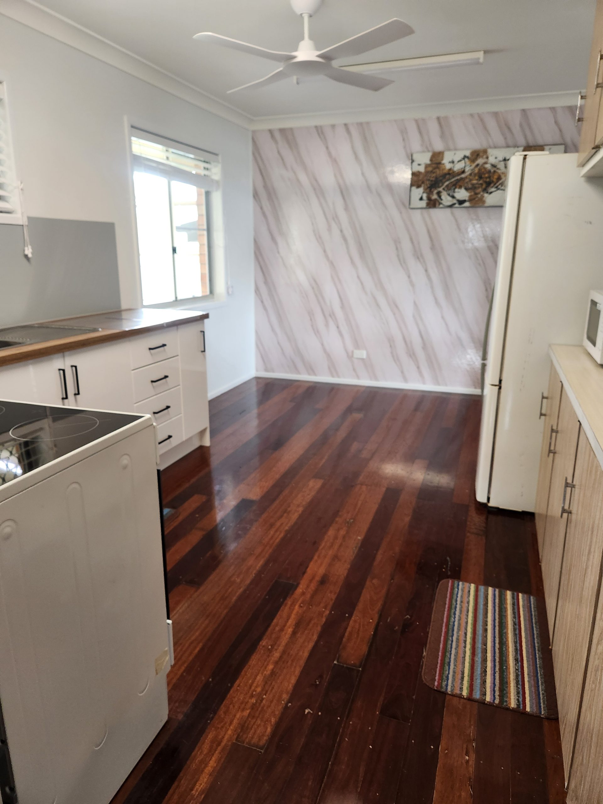 25 Tingira Terrace, SCARNESS, QLD 4655 AUS