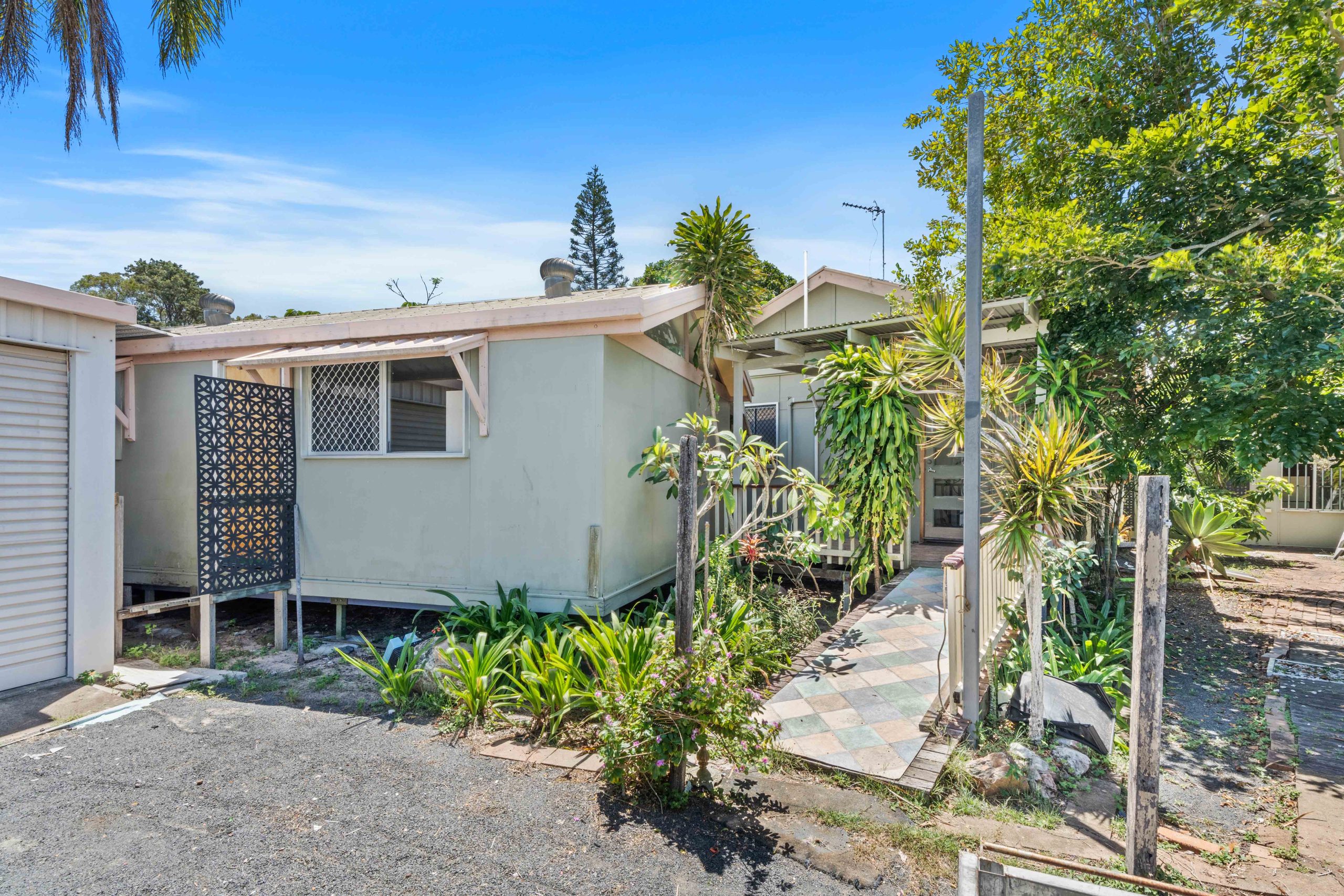 14 King Street, URANGAN, QLD 4655 AUS