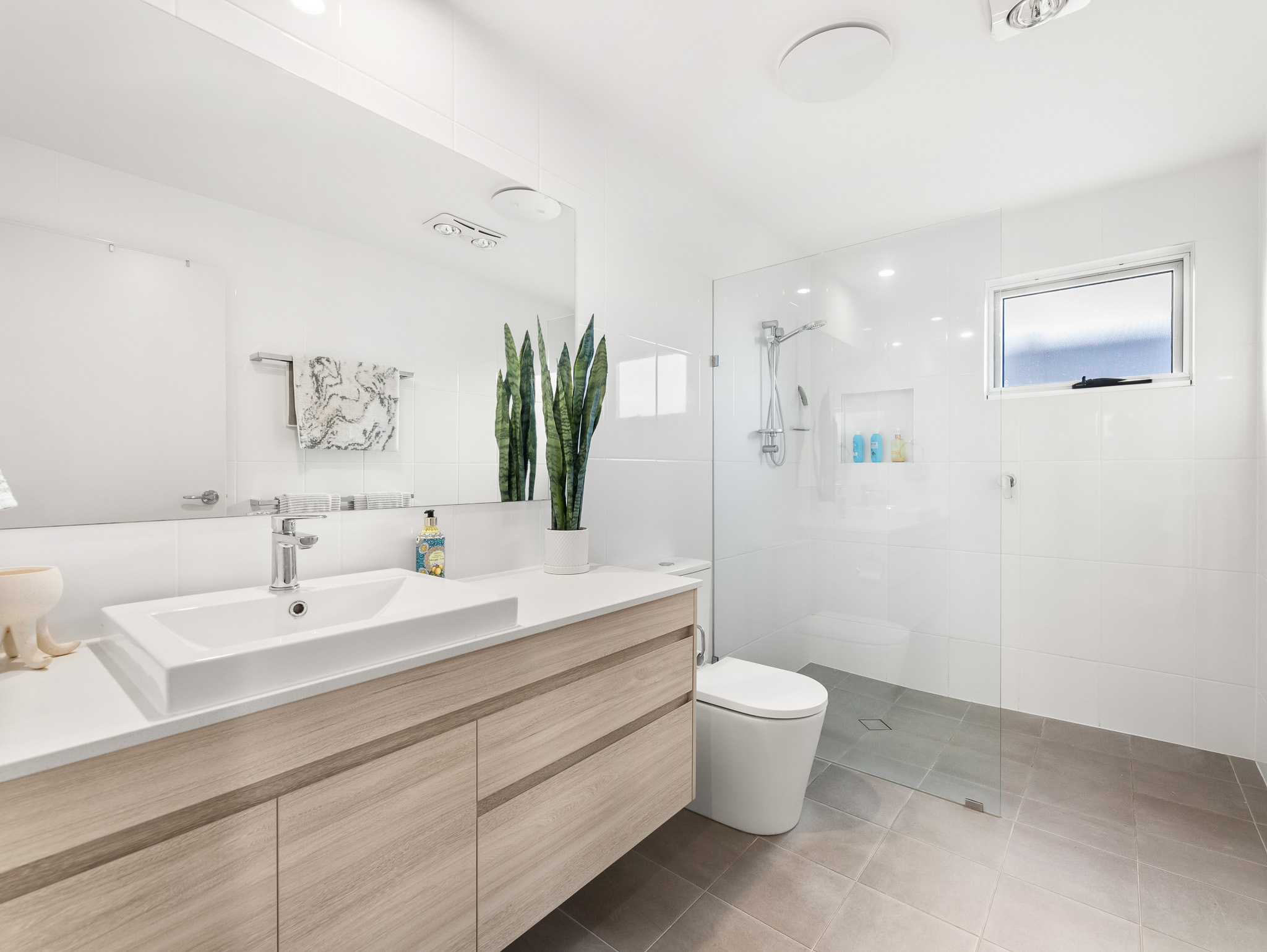 173/1 Latitude Blvde, NIKENBAH, QLD 4655 AUS