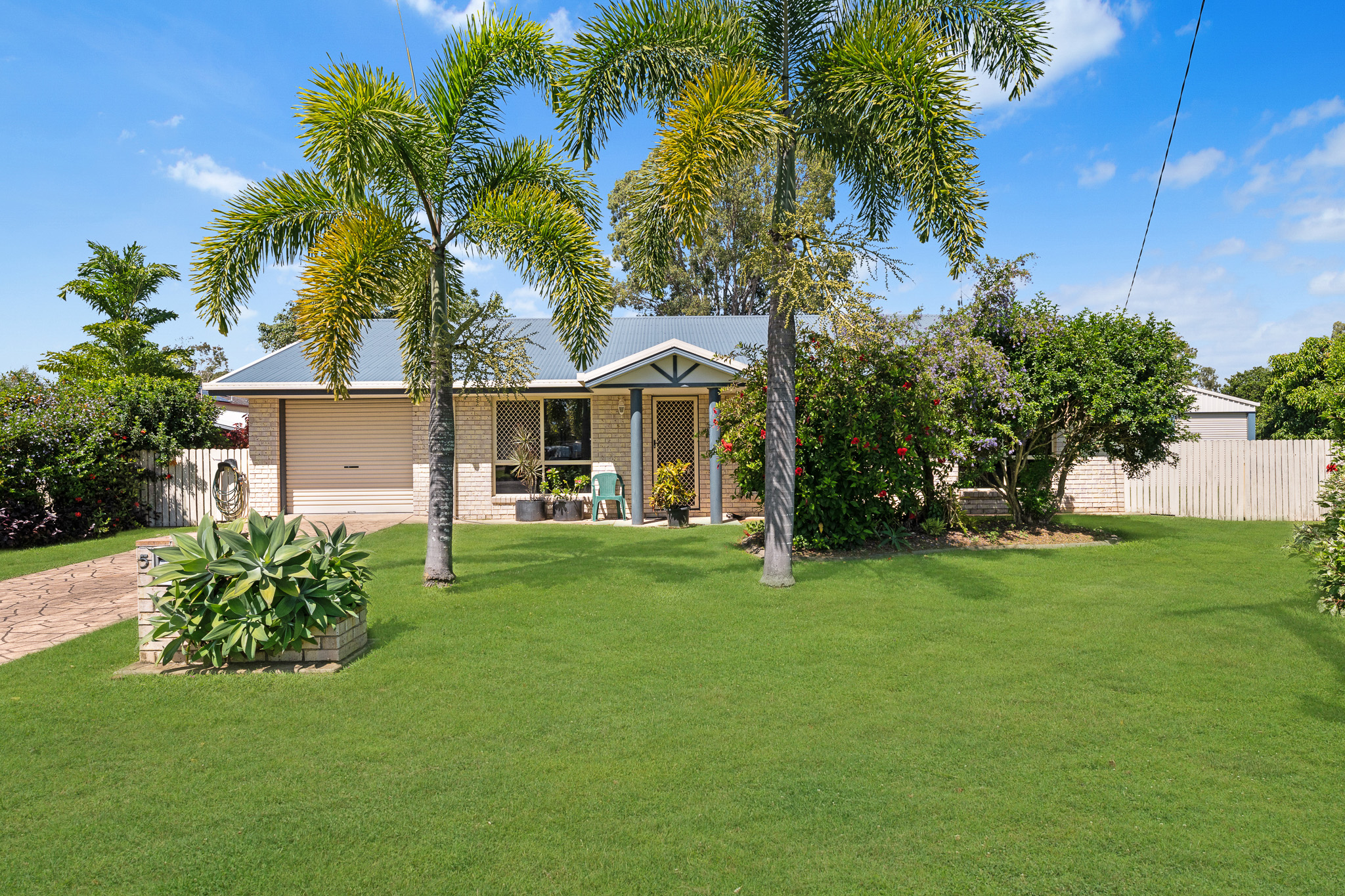 5 Venice Court, POINT VERNON, QLD 4655 AUS