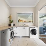 9-11 Gundesen Drive, URRAWEEN, QLD 4655 AUS