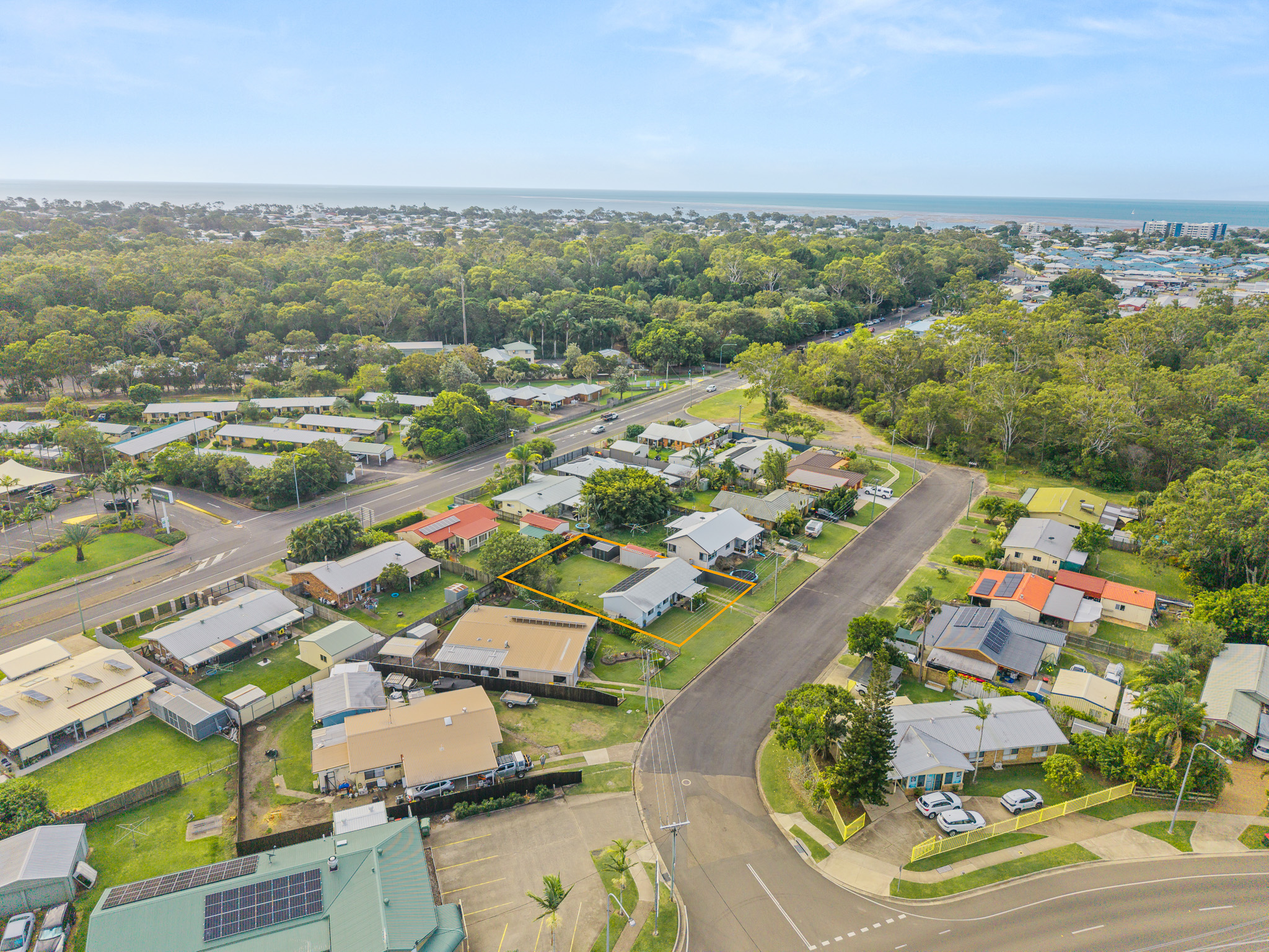 7 Riley Street, URANGAN, QLD 4655 AUS