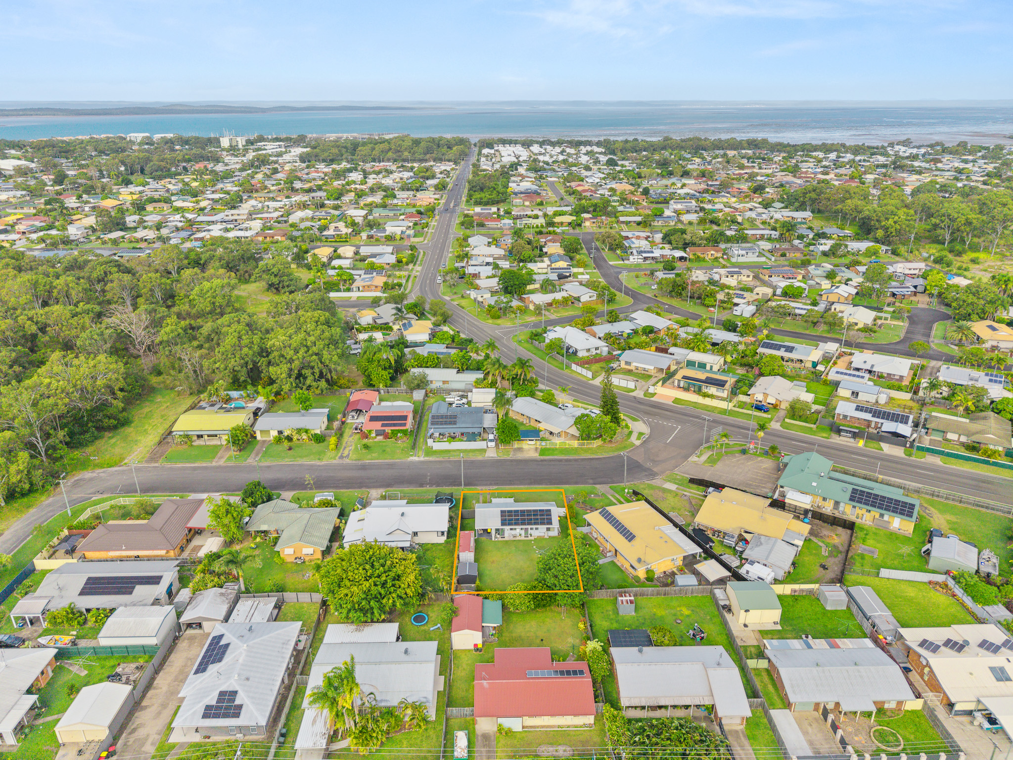 7 Riley Street, URANGAN, QLD 4655 AUS