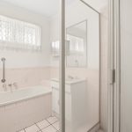 2 Archer Drive, POINT VERNON, QLD 4655 AUS