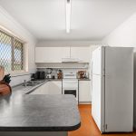 2 Archer Drive, POINT VERNON, QLD 4655 AUS