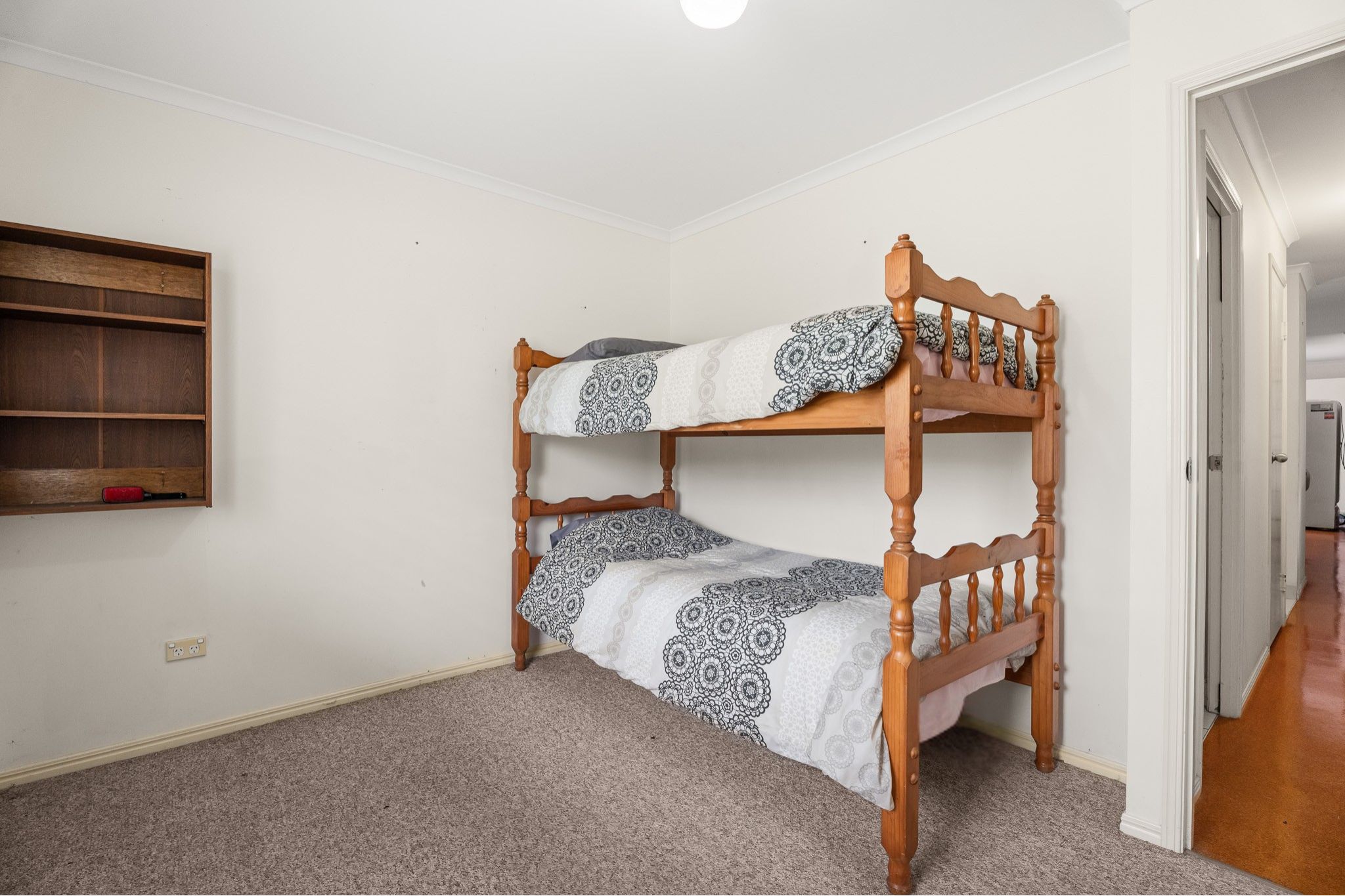 2 Archer Drive, POINT VERNON, QLD 4655 AUS
