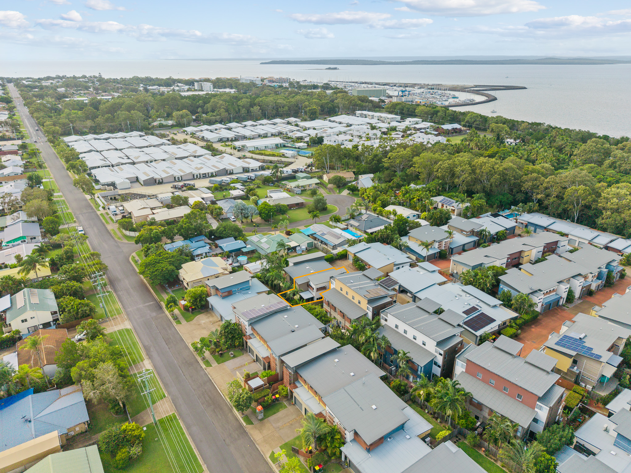 36/80 Moolyyir Street, URANGAN, QLD 4655 AUS