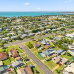 2 Archer Drive, POINT VERNON, QLD 4655 AUS