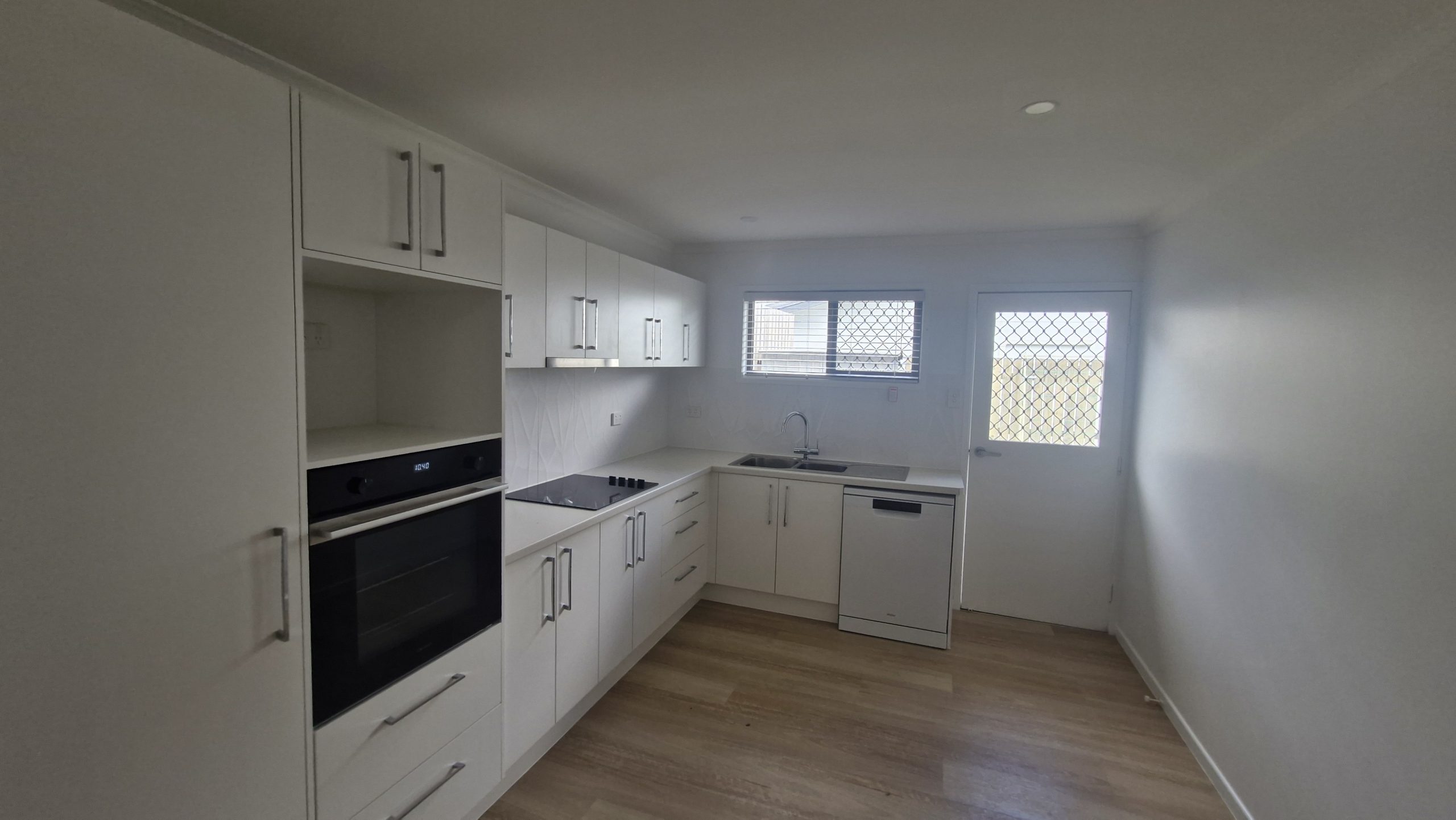 1/18 Richard Street, URANGAN, QLD 4655 AUS