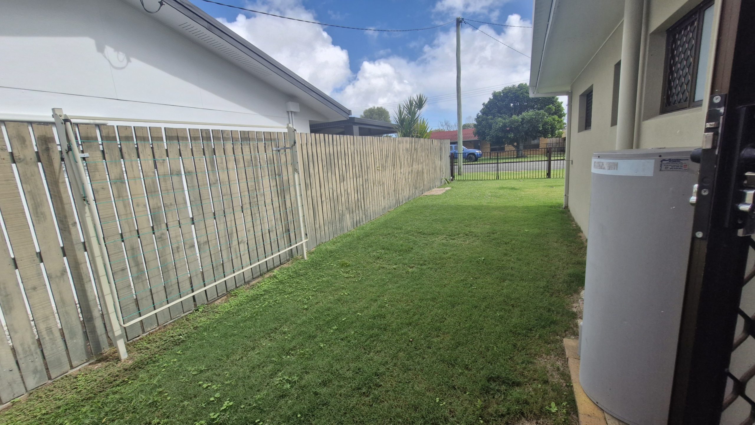 1/18 Richard Street, URANGAN, QLD 4655 AUS