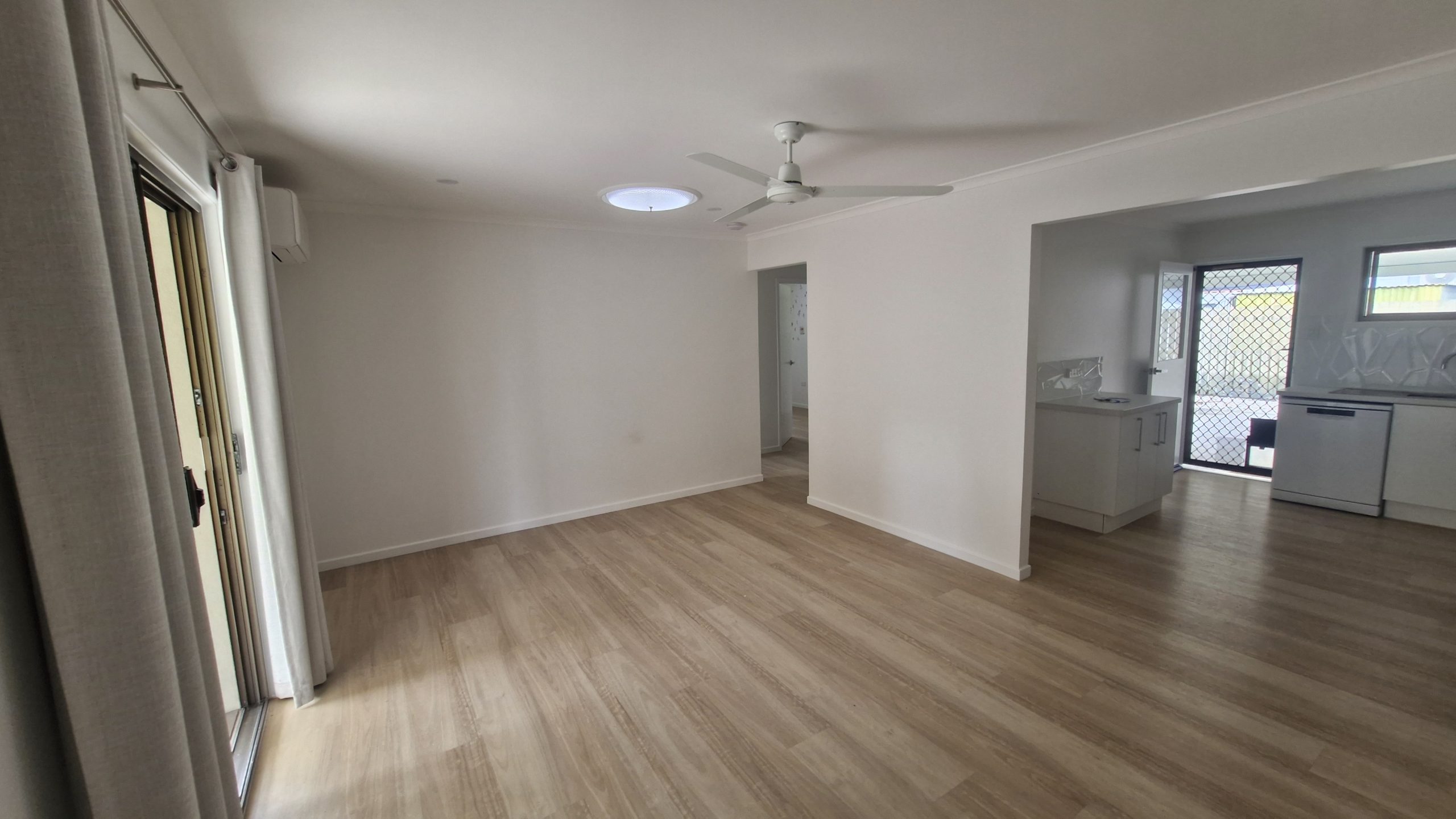 2/18 Richard Street, URANGAN, QLD 4655 AUS
