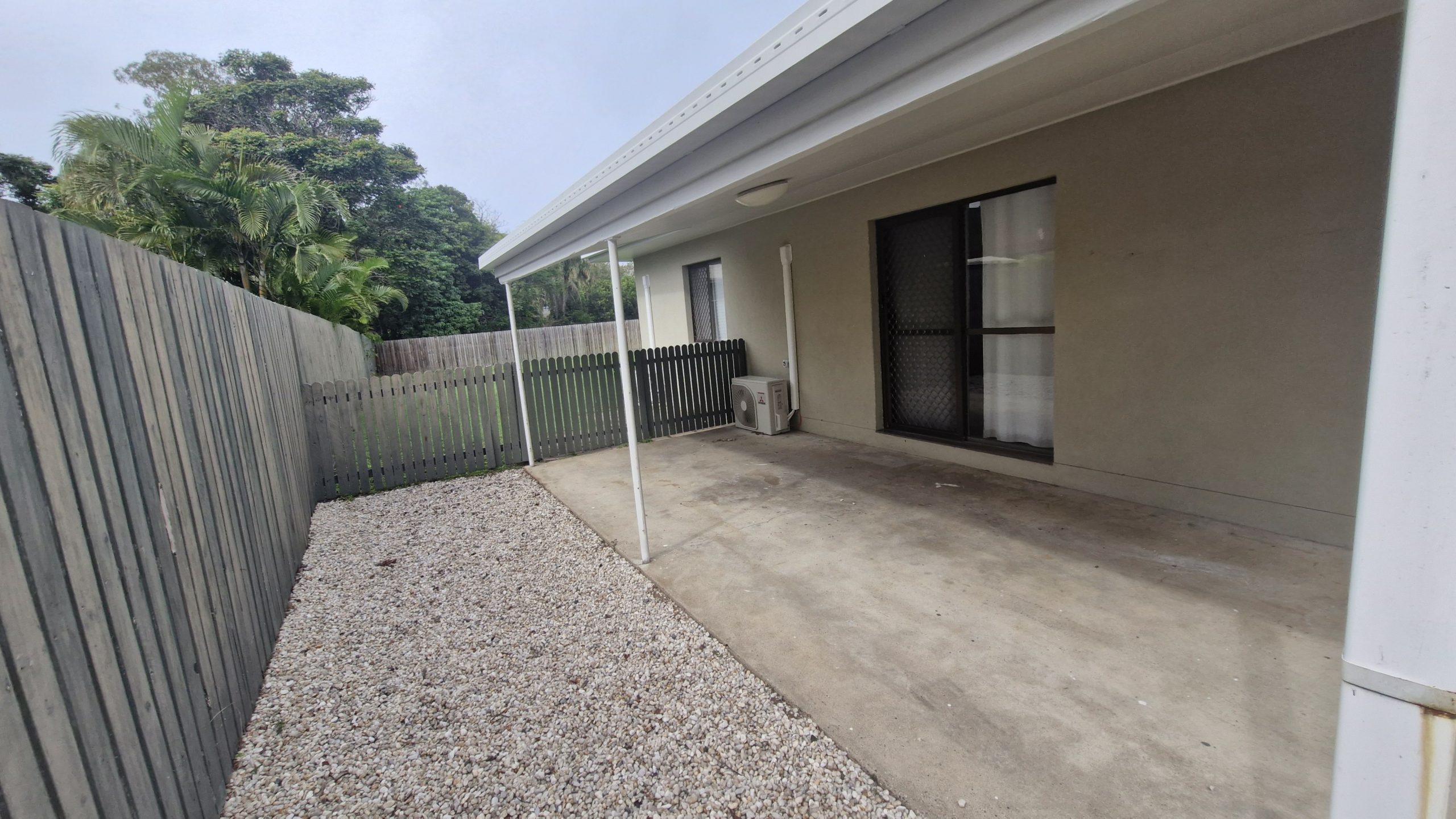 2/18 Richard Street, URANGAN, QLD 4655 AUS