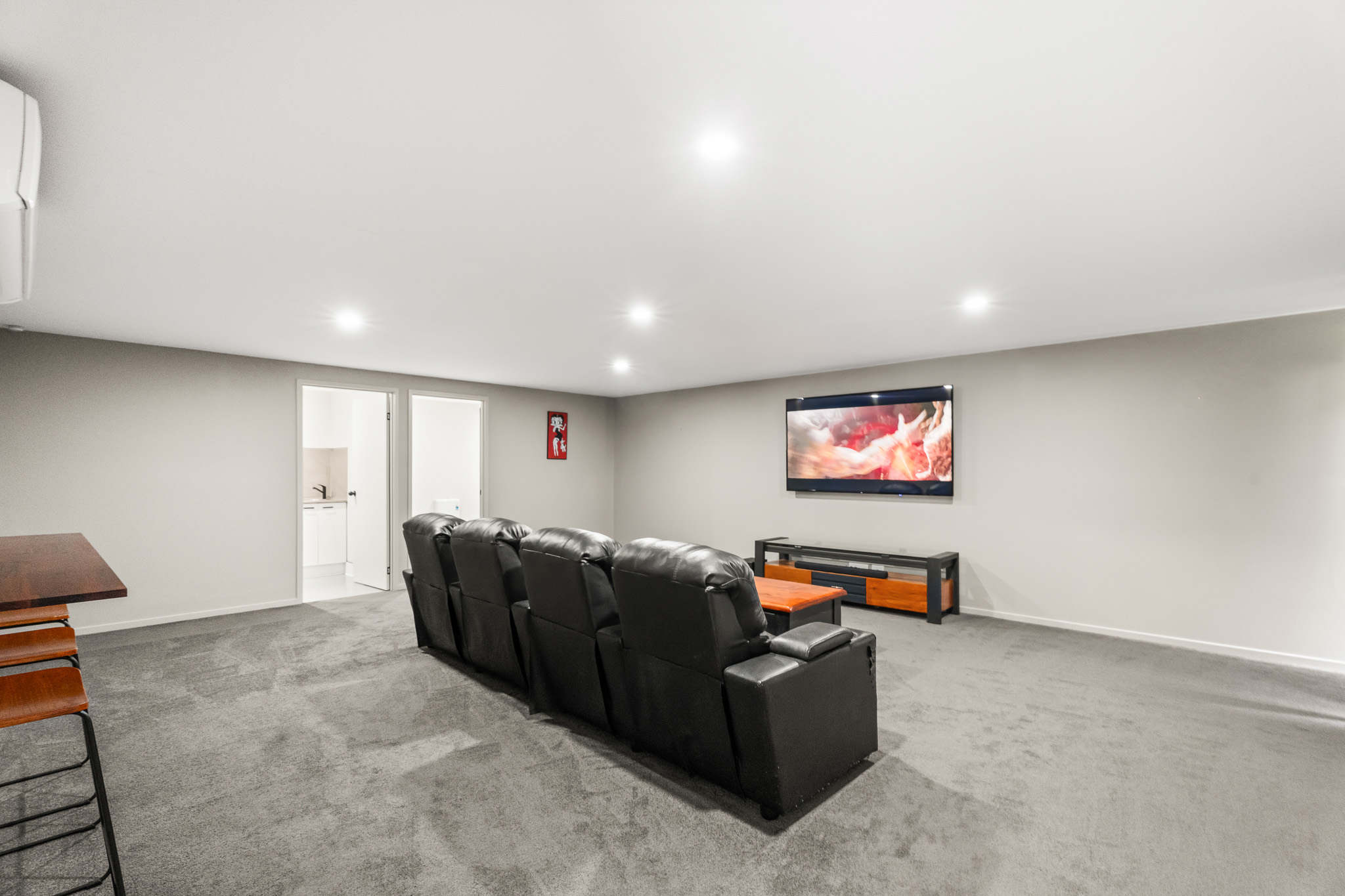 16-18 Mungara Court, WONDUNNA, QLD 4655 AUS